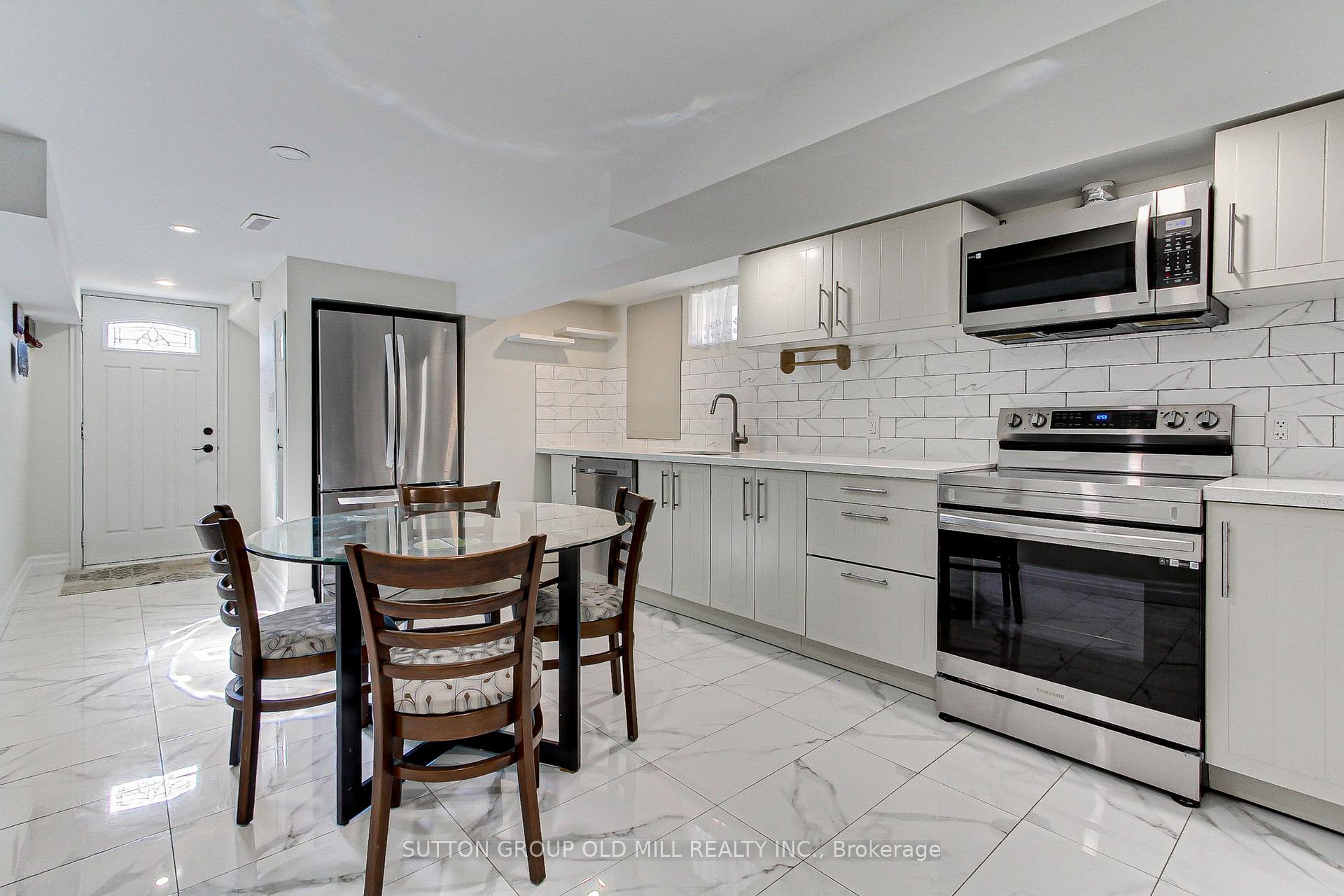 Photo 29 of 1261 Consort Crescent, Burlington, Palmer — HOMEH