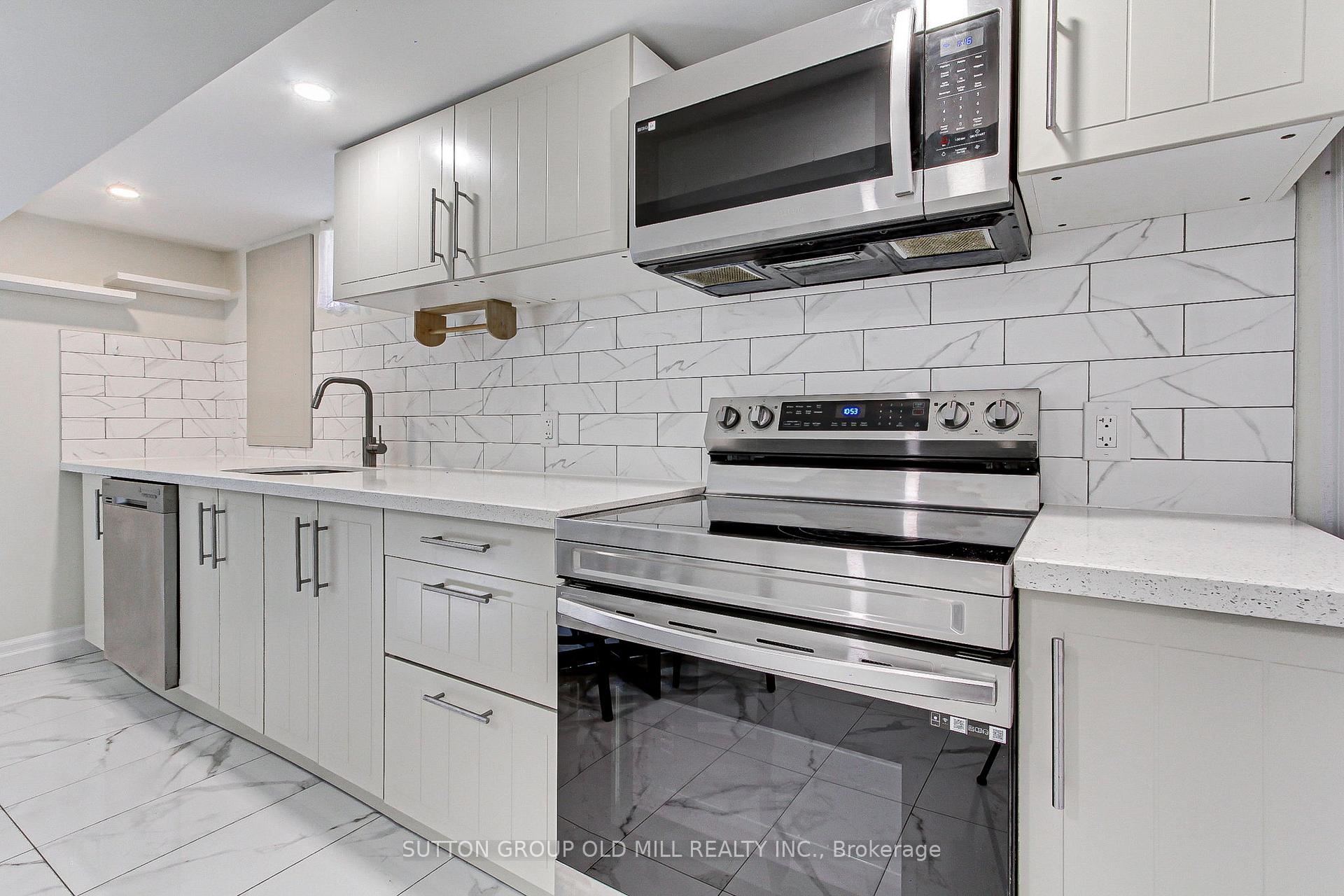 Photo 30 of 1261 Consort Crescent, Burlington, Palmer — HOMEH