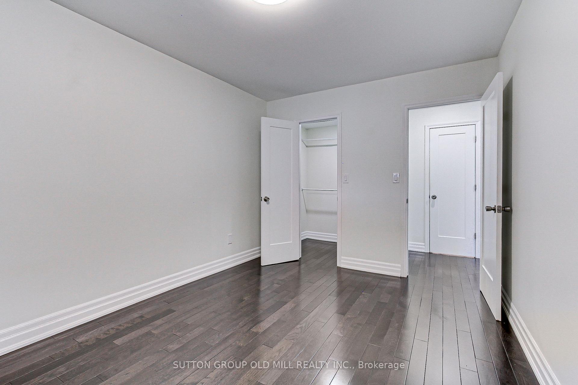 Photo 39 of 1261 Consort Crescent, Burlington, Palmer — HOMEH