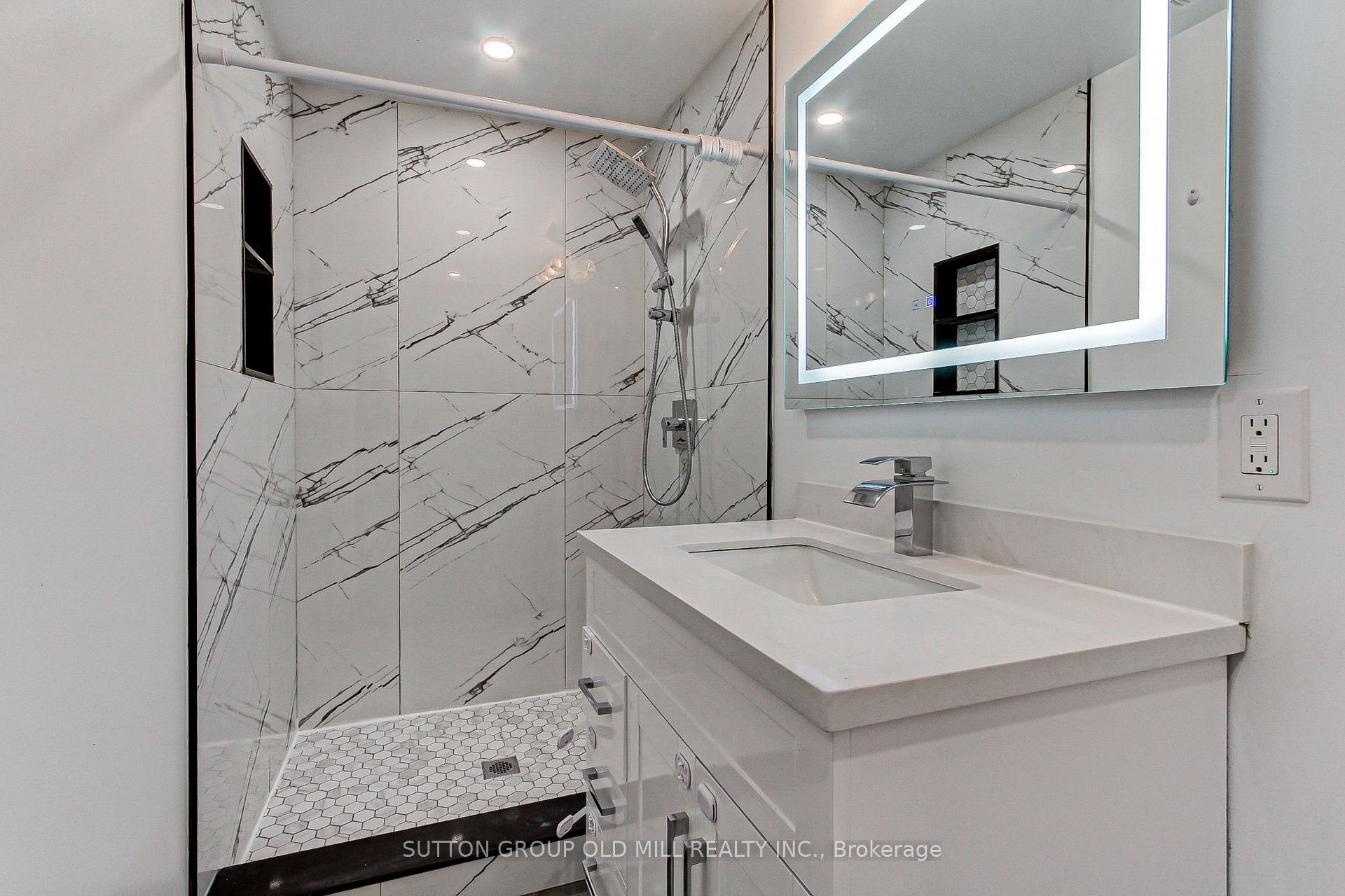 Photo 41 of 1261 Consort Crescent, Burlington, Palmer — HOMEH
