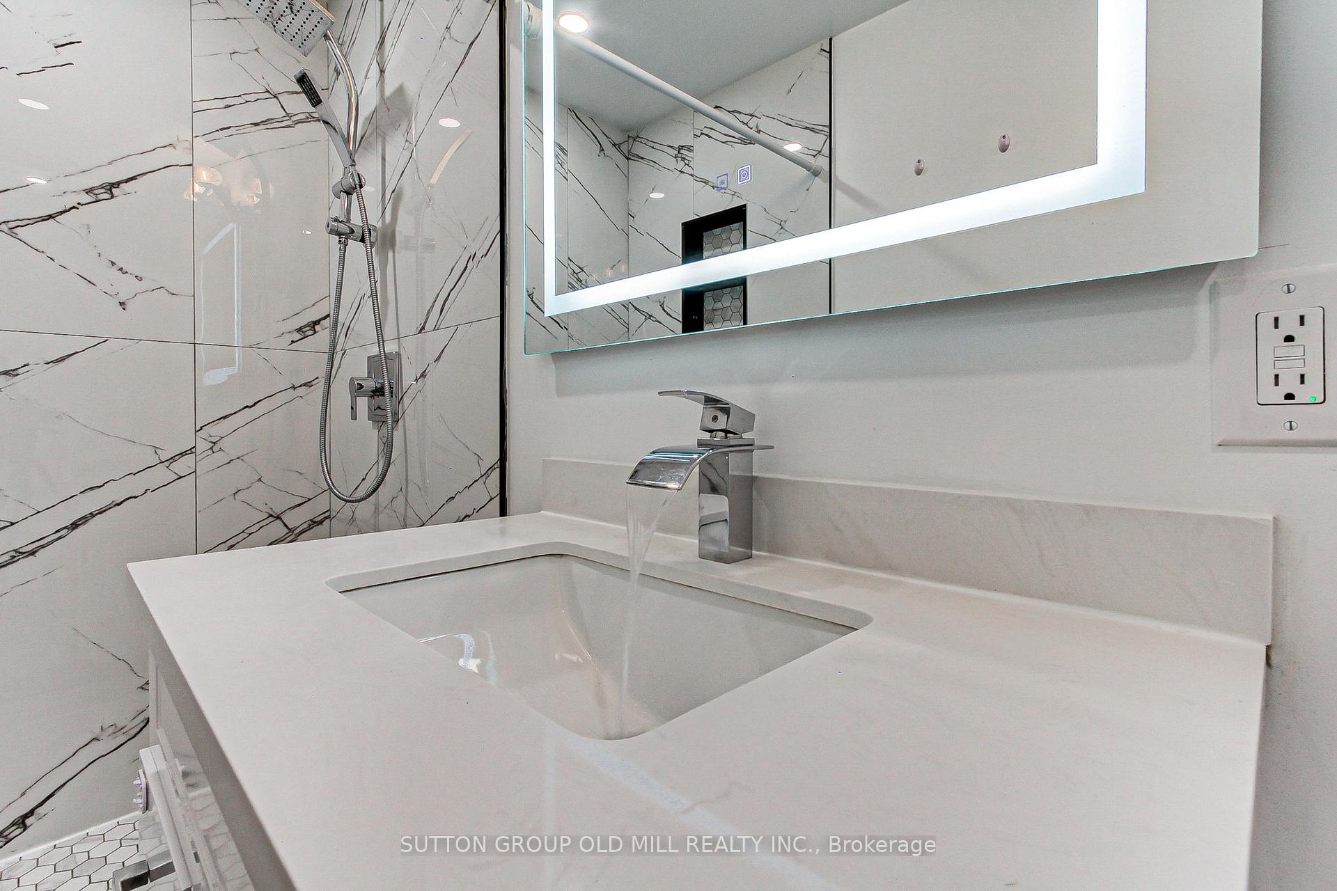 Photo 42 of 1261 Consort Crescent, Burlington, Palmer — HOMEH