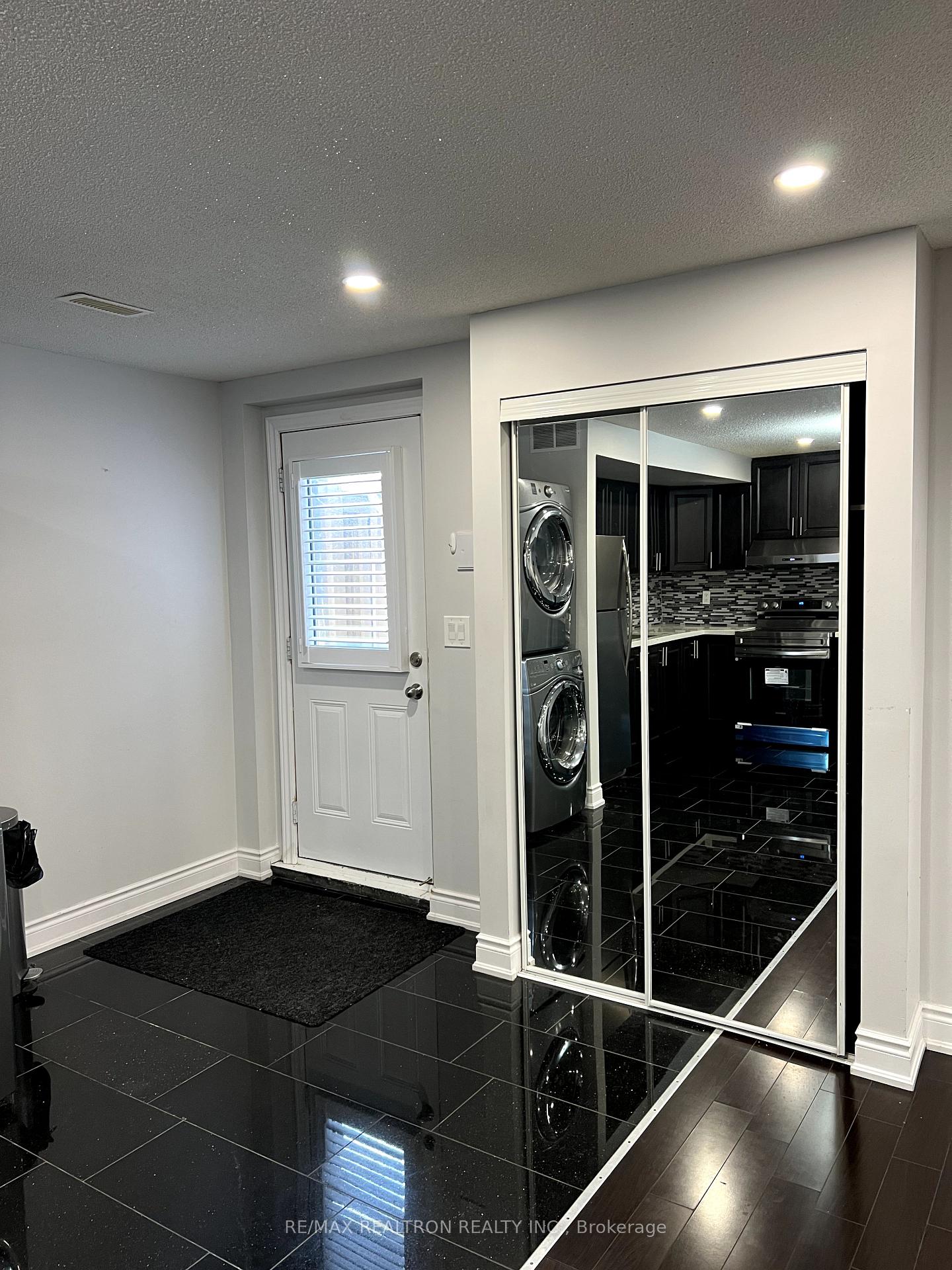 Photo 3 of Unit BMST, 7 Card Lumber Crescent, Vaughan, Kleinburg — HOMEH