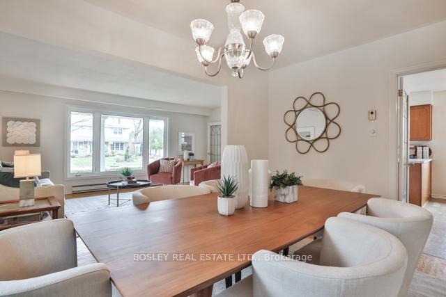 Photo 7 of 17 Cherry Blossom Lane, Markham, Royal Orchard — HOMEH