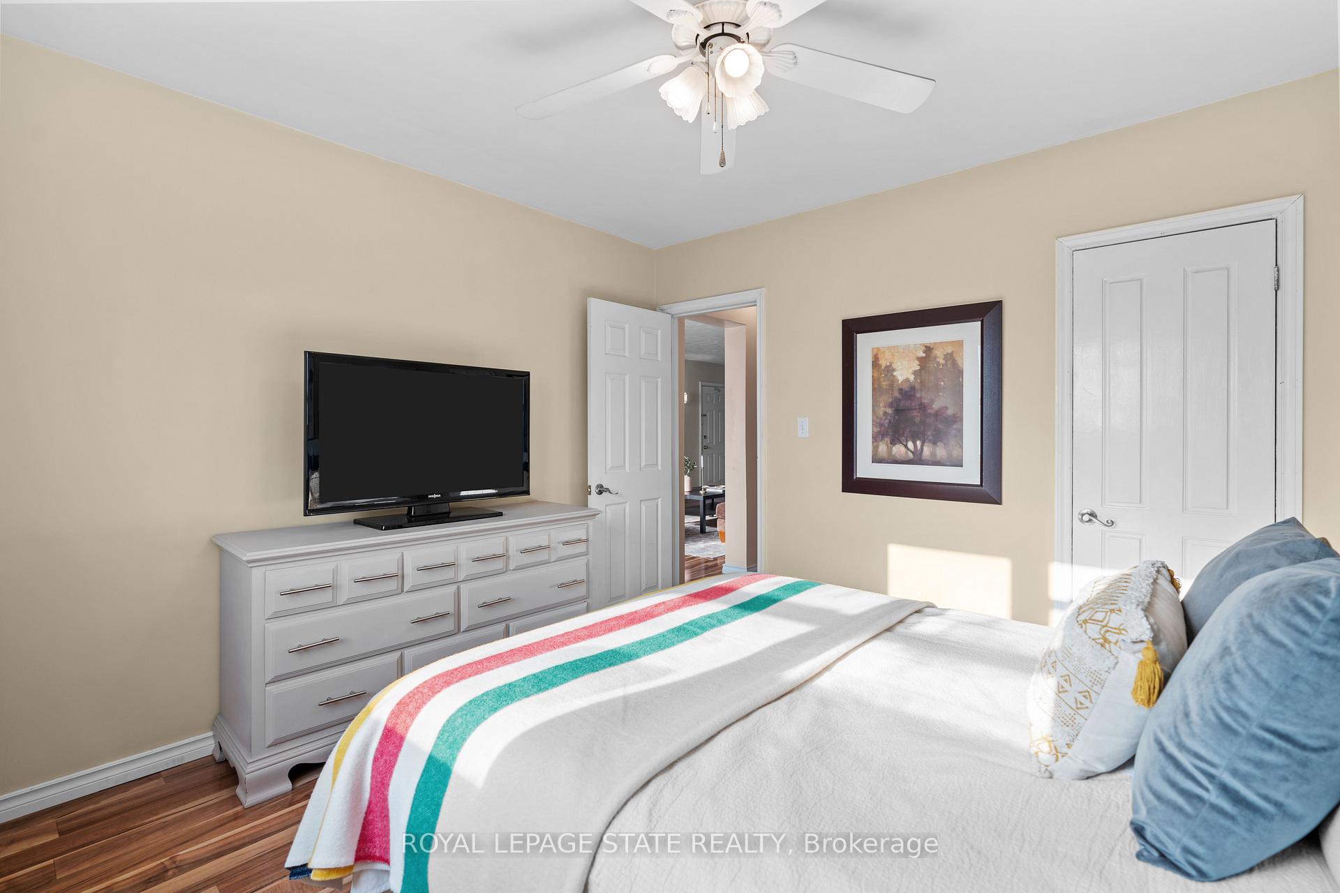 Photo 18 of Unit 14, 227 MacNab Street S, Hamilton, Durand — HOMEH