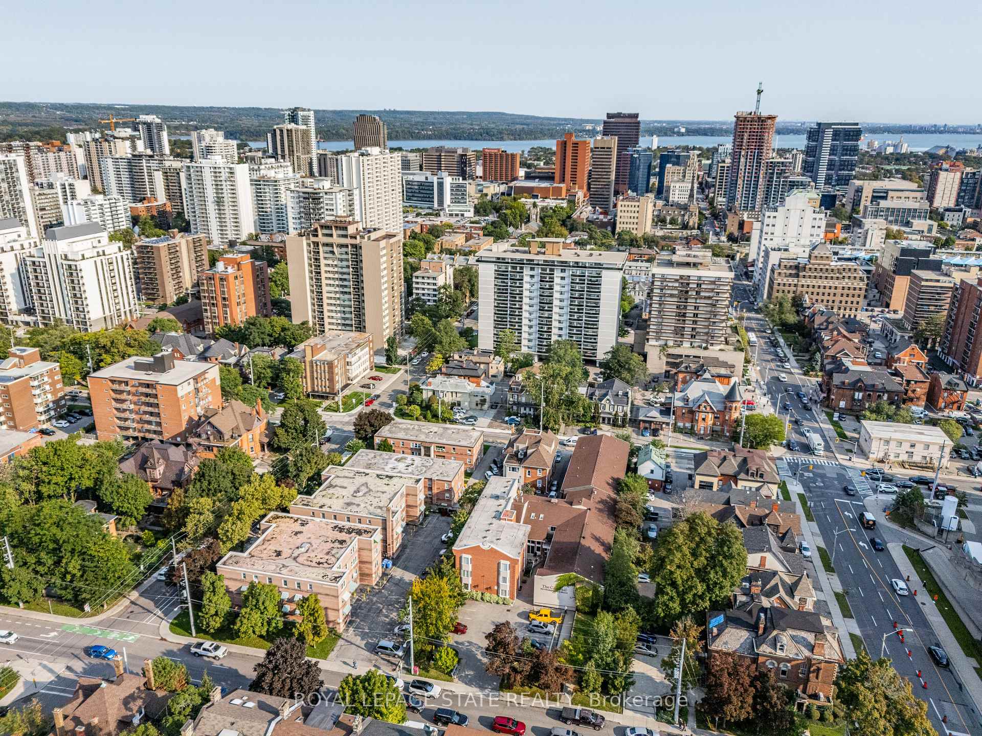 Photo 36 of Unit 14, 227 MacNab Street S, Hamilton, Durand — HOMEH