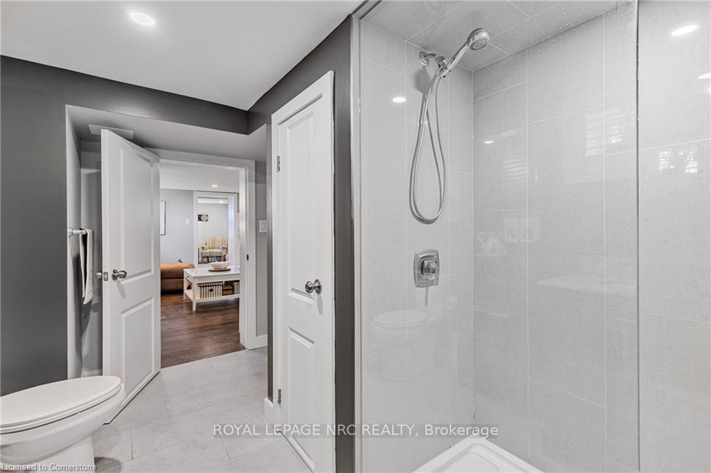 Photo 9 of 25 Kingsway Boulevard, Grimsby, Grimsby East — HOMEH