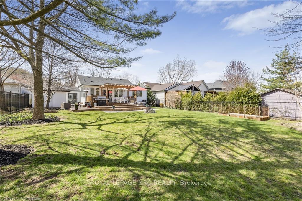 Photo 37 of 25 Kingsway Boulevard, Grimsby, Grimsby East — HOMEH