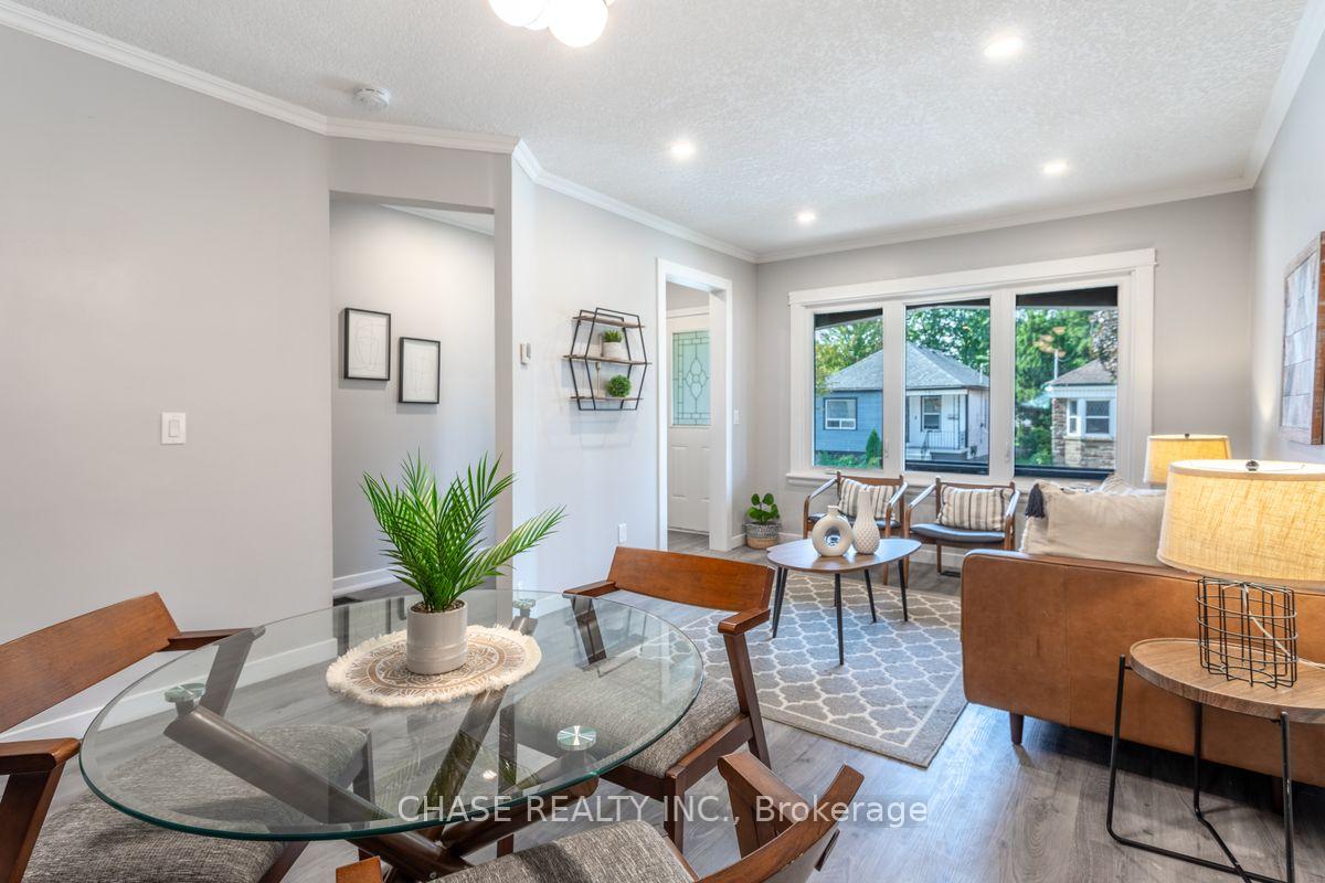 Photo 31 of 104 Edgemont Street N, Hamilton, Crown Point — HOMEH