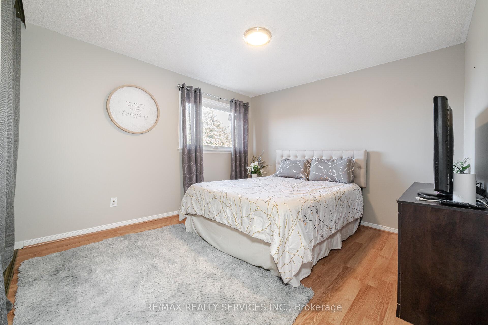 Photo 27 of 68 Newgreen Crescent, Brampton, Westgate — HOMEH