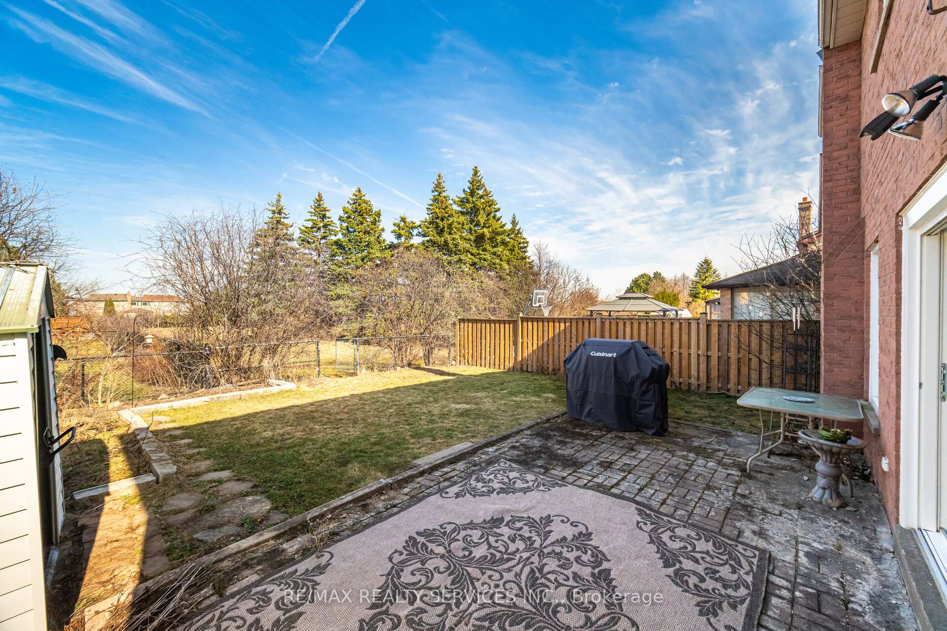 Photo 32 of 68 Newgreen Crescent, Brampton, Westgate — HOMEH