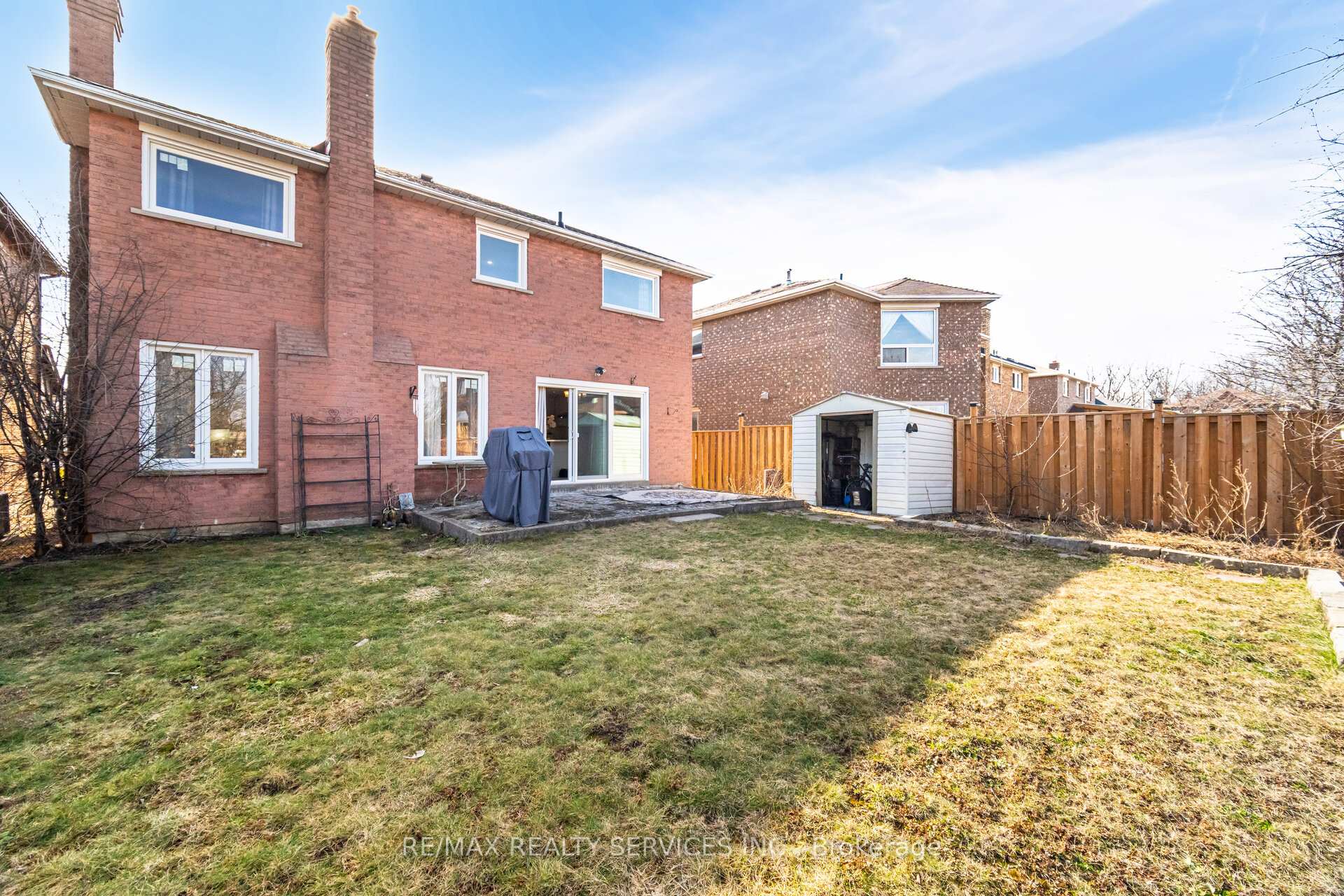 Photo 36 of 68 Newgreen Crescent, Brampton, Westgate — HOMEH