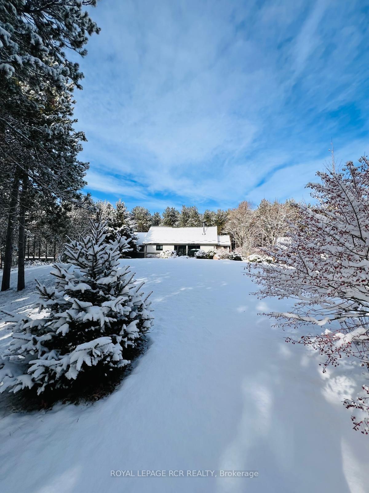 Front of 708321 County Rd 21