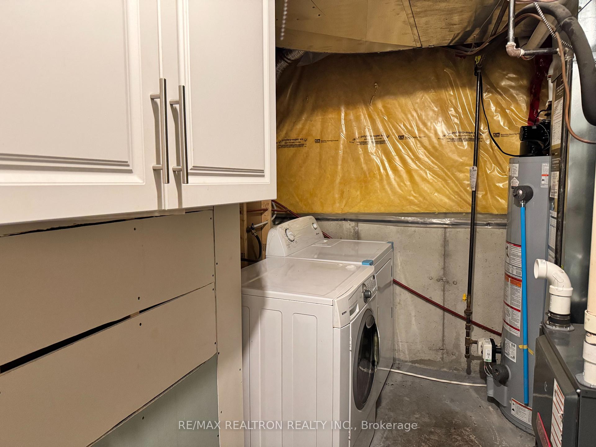 Photo 8 of 189 Carrier Crescent, Vaughan, Patterson — HOMEH