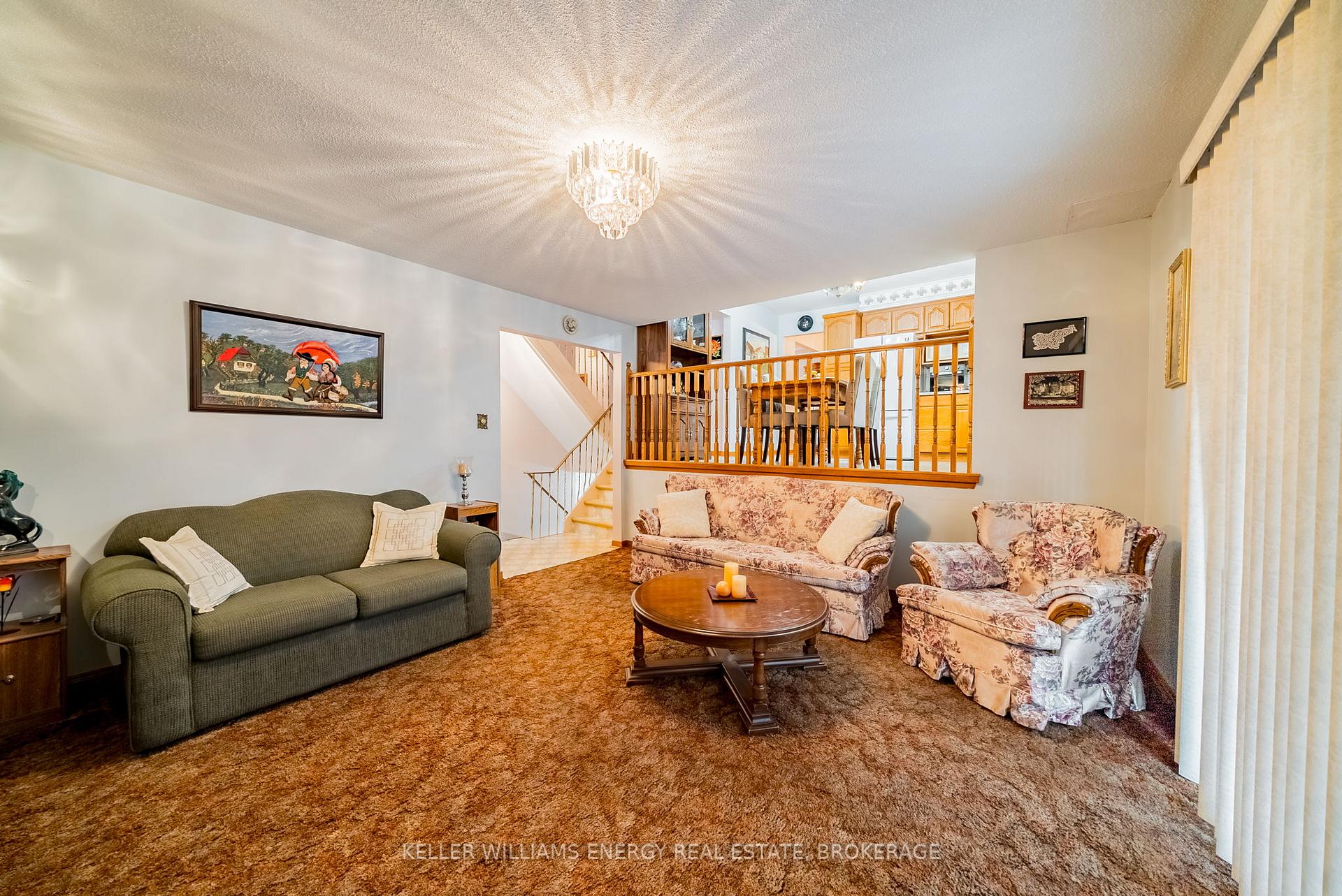 Photo 23 of 566 Antigua Crescent, Oshawa, Northglen — HOMEH
