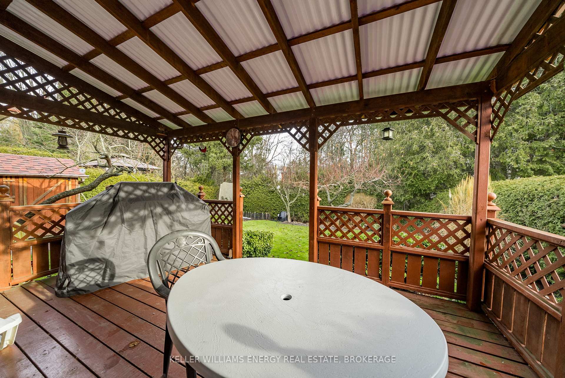 Photo 29 of 566 Antigua Crescent, Oshawa, Northglen — HOMEH