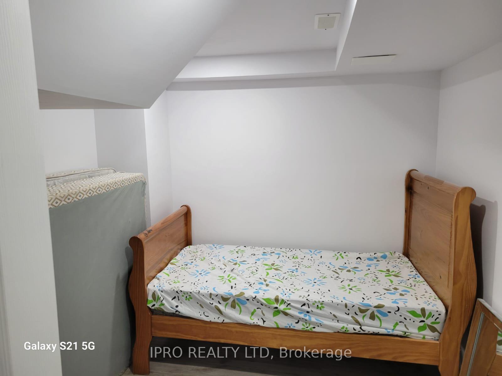 Photo 7 of Unit Bsmt, 151 Darren Avenue, Whitby, Taunton North — HOMEH