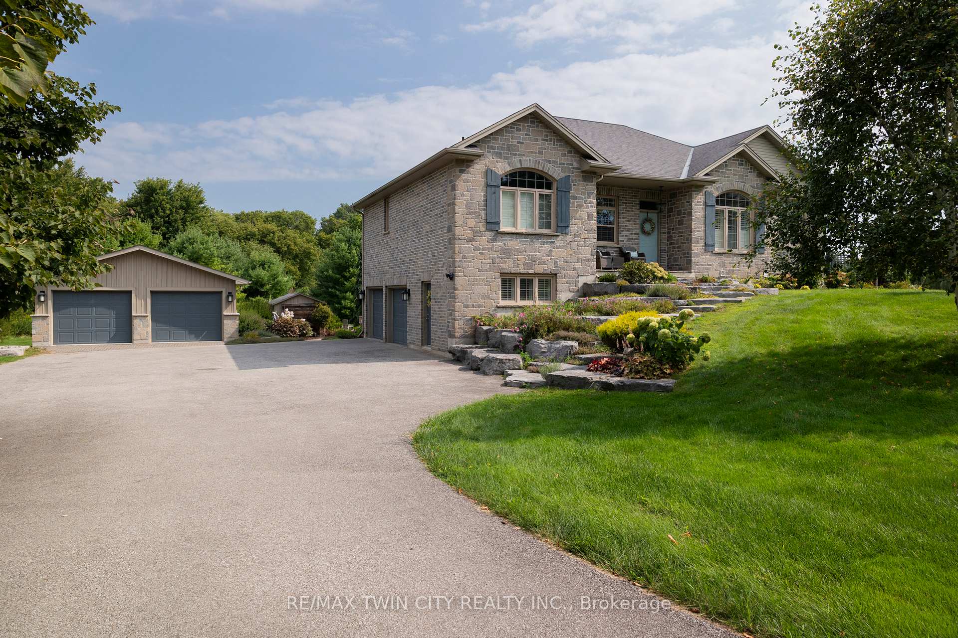 Photo 1 of 259 Mcgill Road, Brant, Brantford Twp — HOMEH