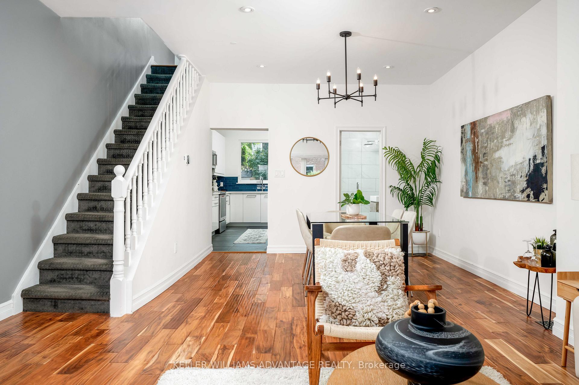 Photo 10 of 139 Drayton Avenue, Toronto, Woodbine Corridor — HOMEH