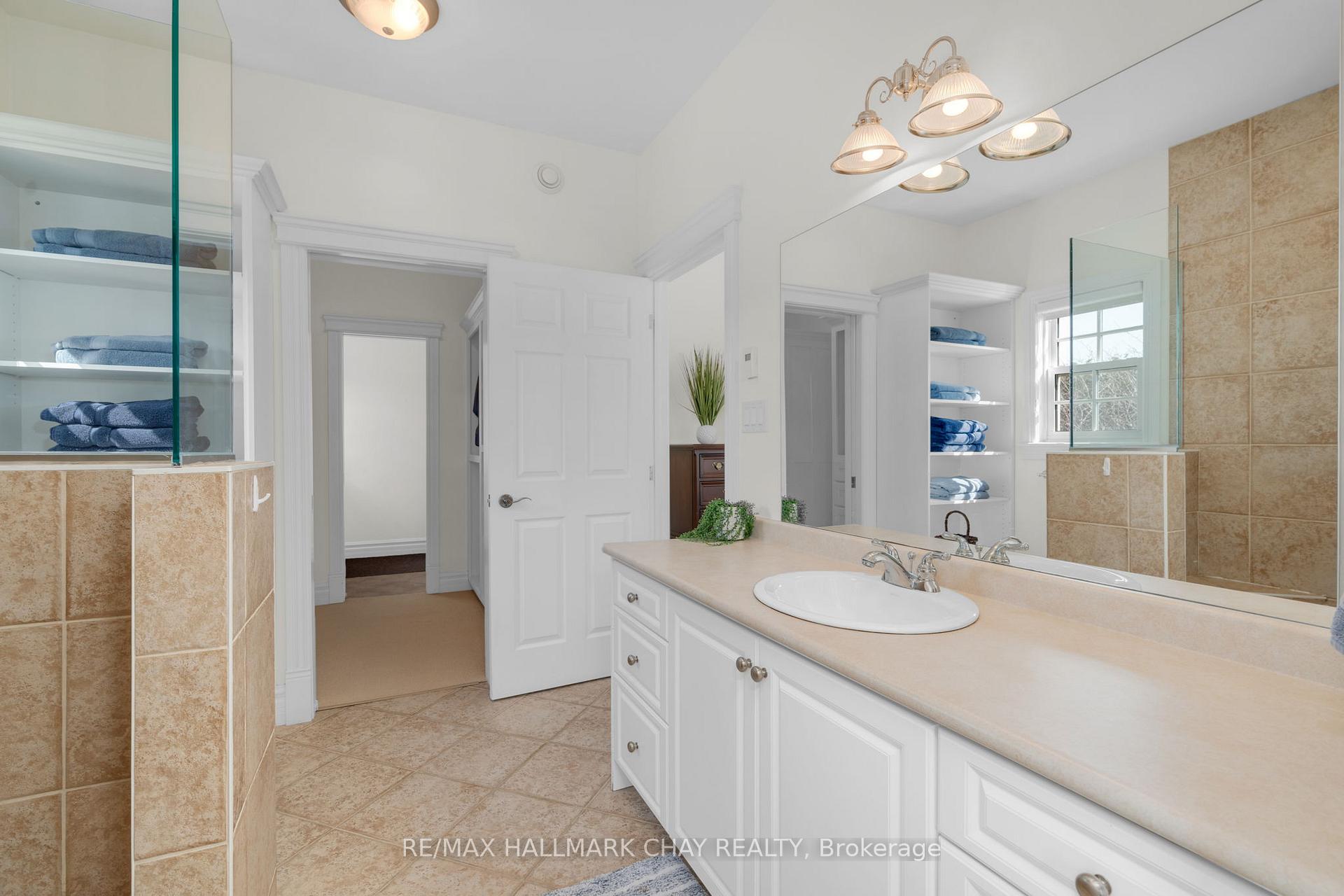 Photo 28 of 105 Mary Street, Clearview, Creemore — HOMEH