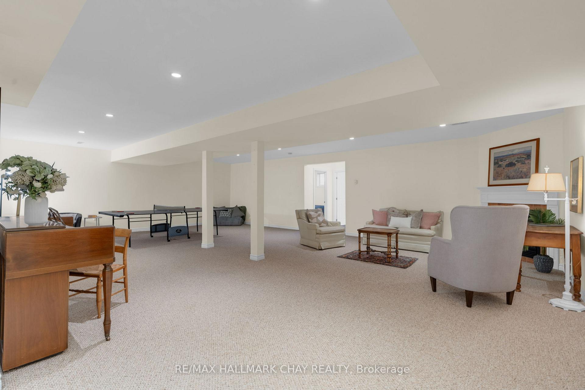 Photo 38 of 105 Mary Street, Clearview, Creemore — HOMEH