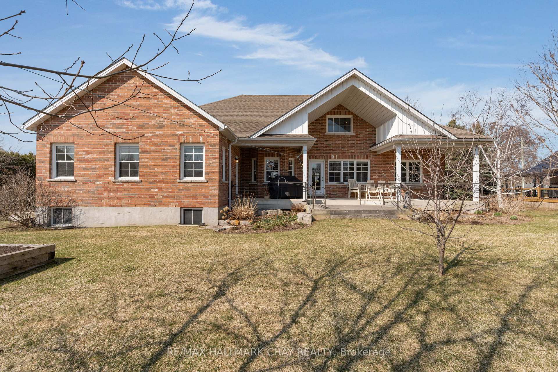 Photo 48 of 105 Mary Street, Clearview, Creemore — HOMEH