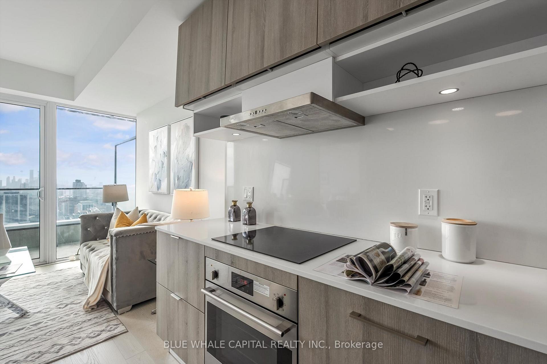 Photo 3 of Unit 3103, 5 Soudan Avenue, Toronto, Mount Pleasant West — HOMEH