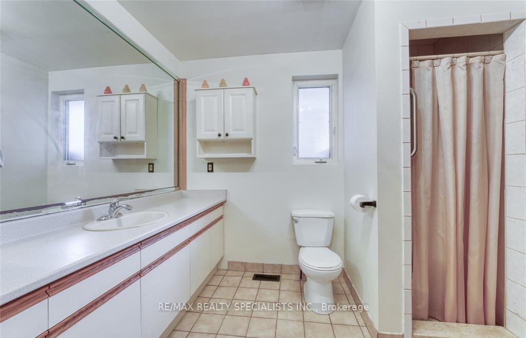 Photo 14 of 610 Vanier Street E, Windsor — HOMEH