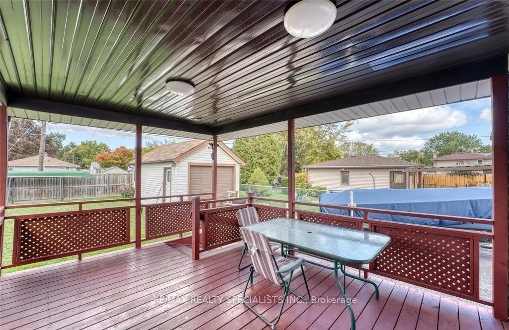 Photo 13 of 610 Vanier Street E, Windsor — HOMEH