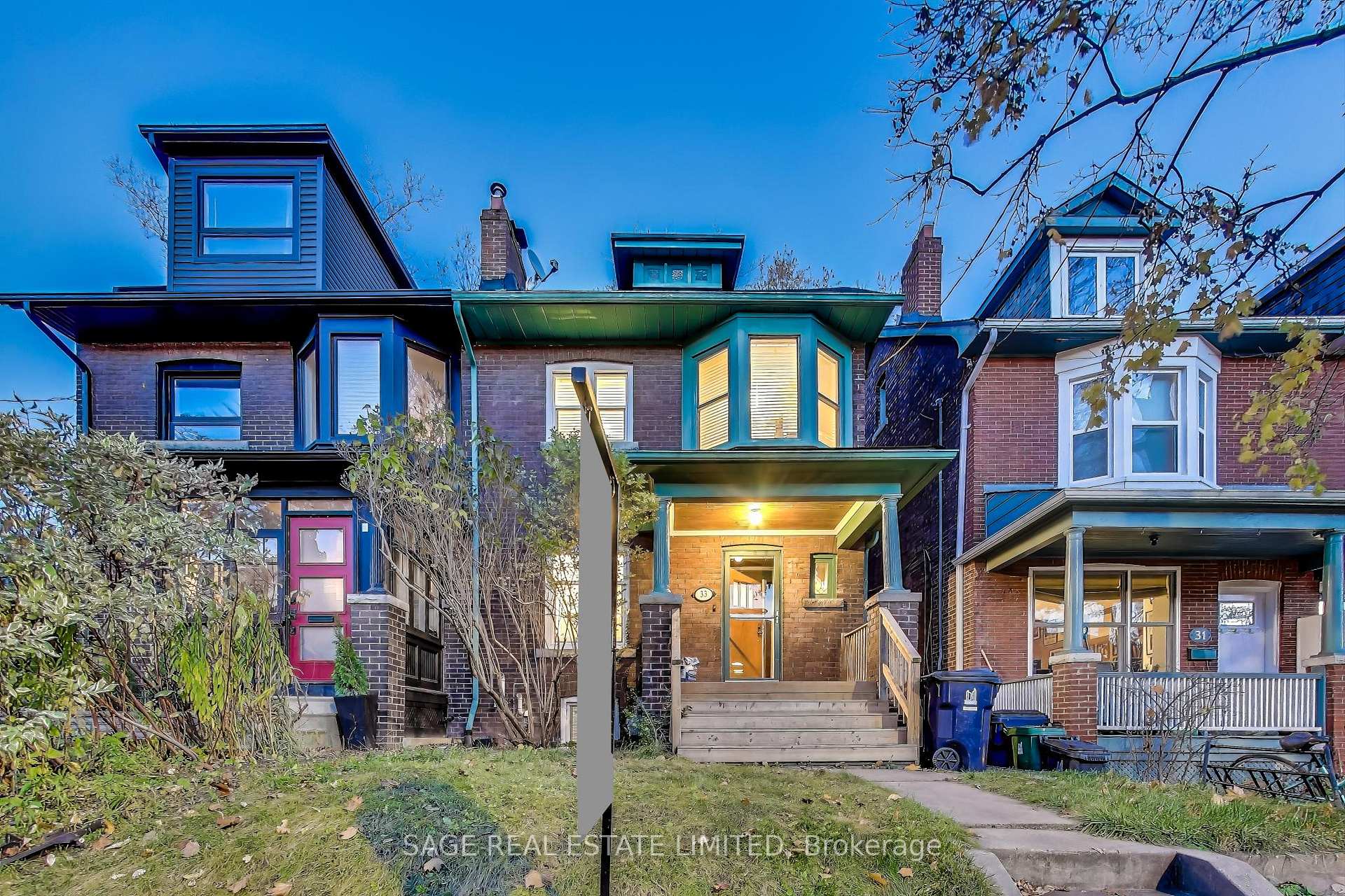 Photo 1 of 33 Hampton Avenue, Toronto, North Riverdale — HOMEH