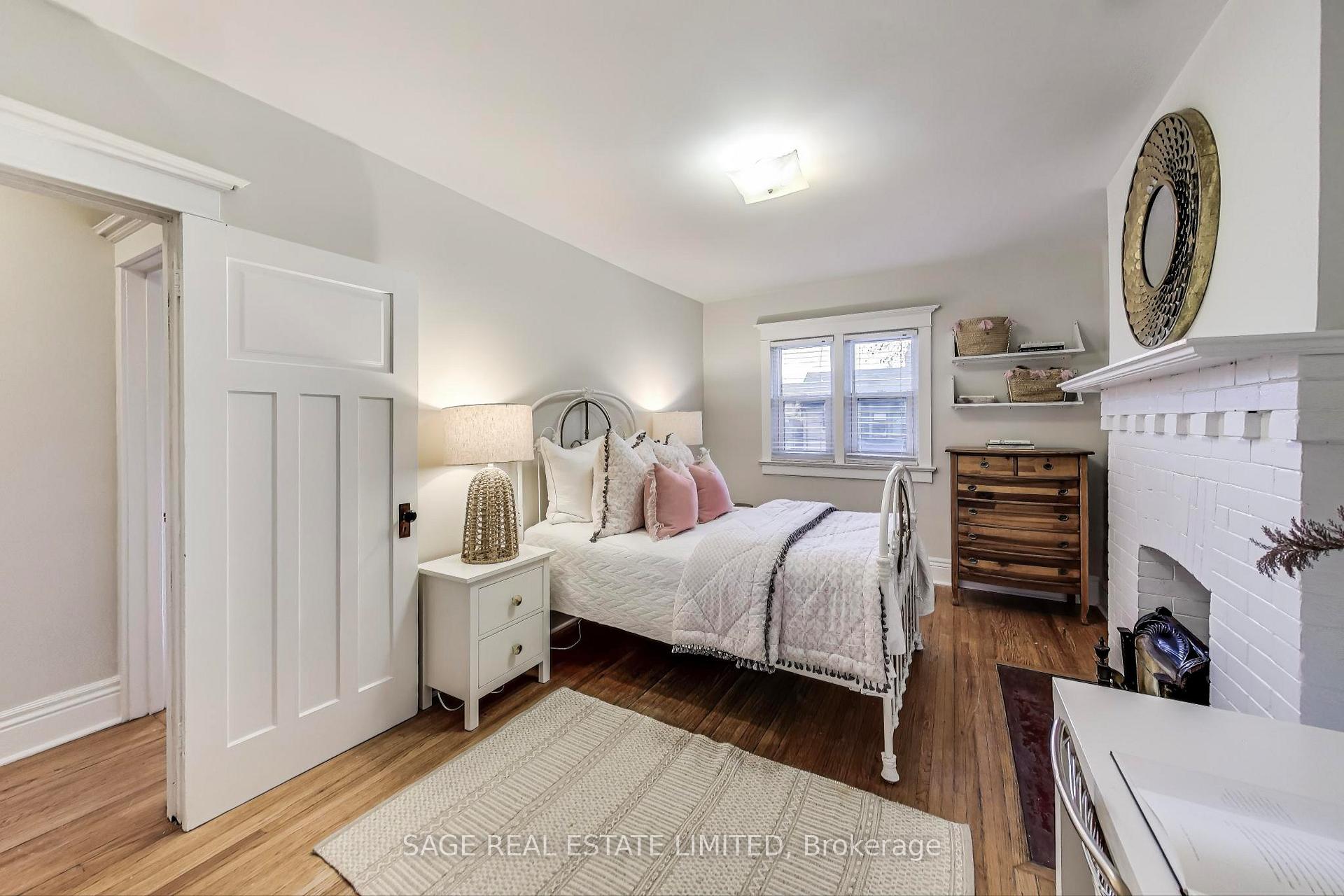 Photo 25 of 33 Hampton Avenue, Toronto, North Riverdale — HOMEH