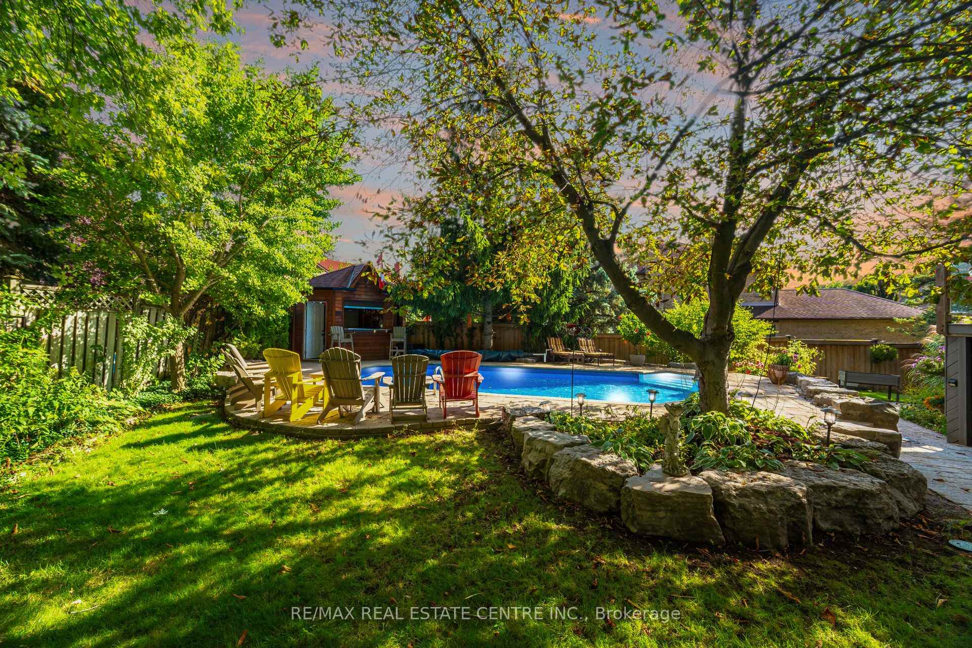 Photo 1 of 10 Bluebird Court, Brampton, Snelgrove — HOMEH