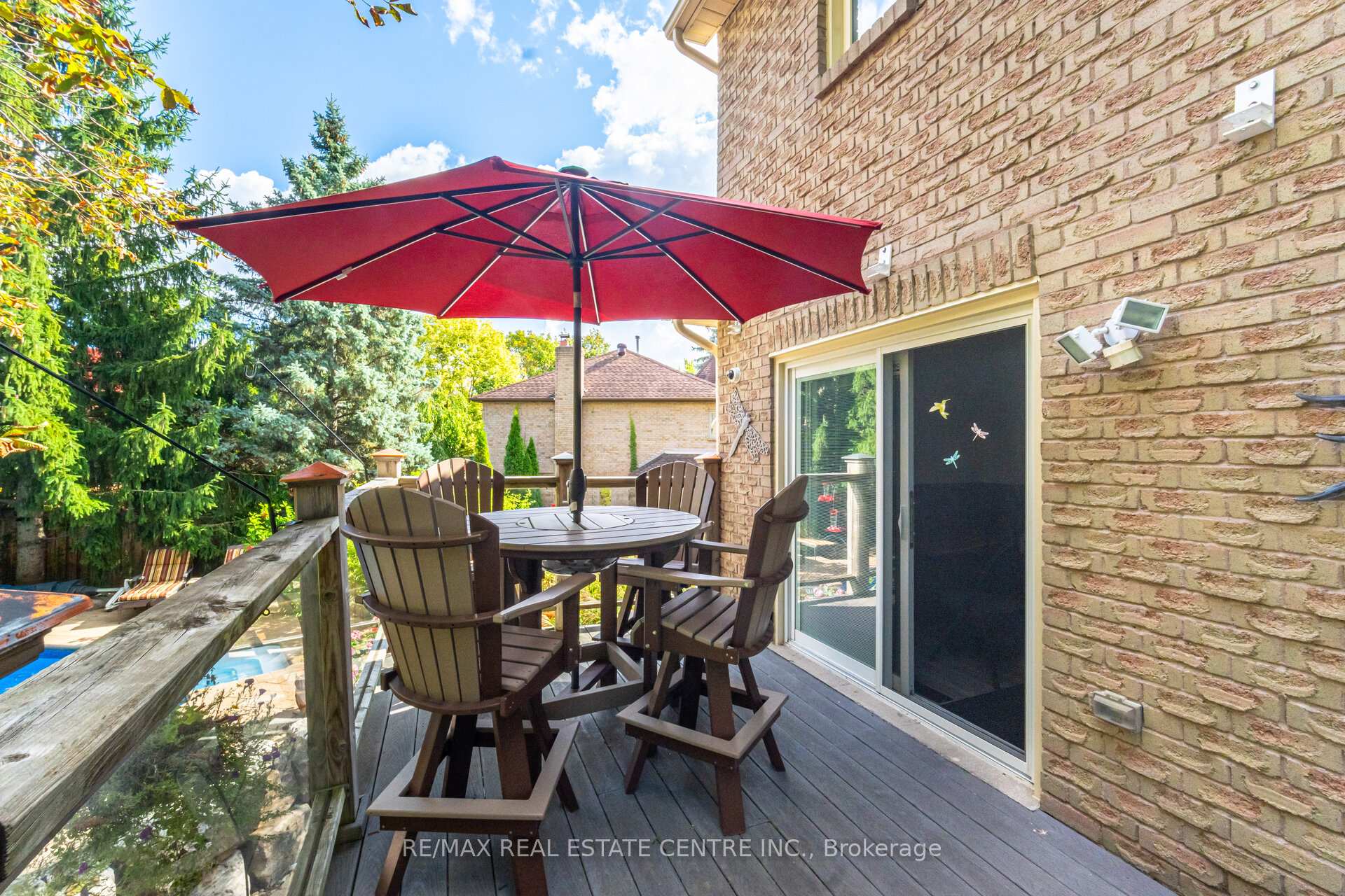 Photo 12 of 10 Bluebird Court, Brampton, Snelgrove — HOMEH