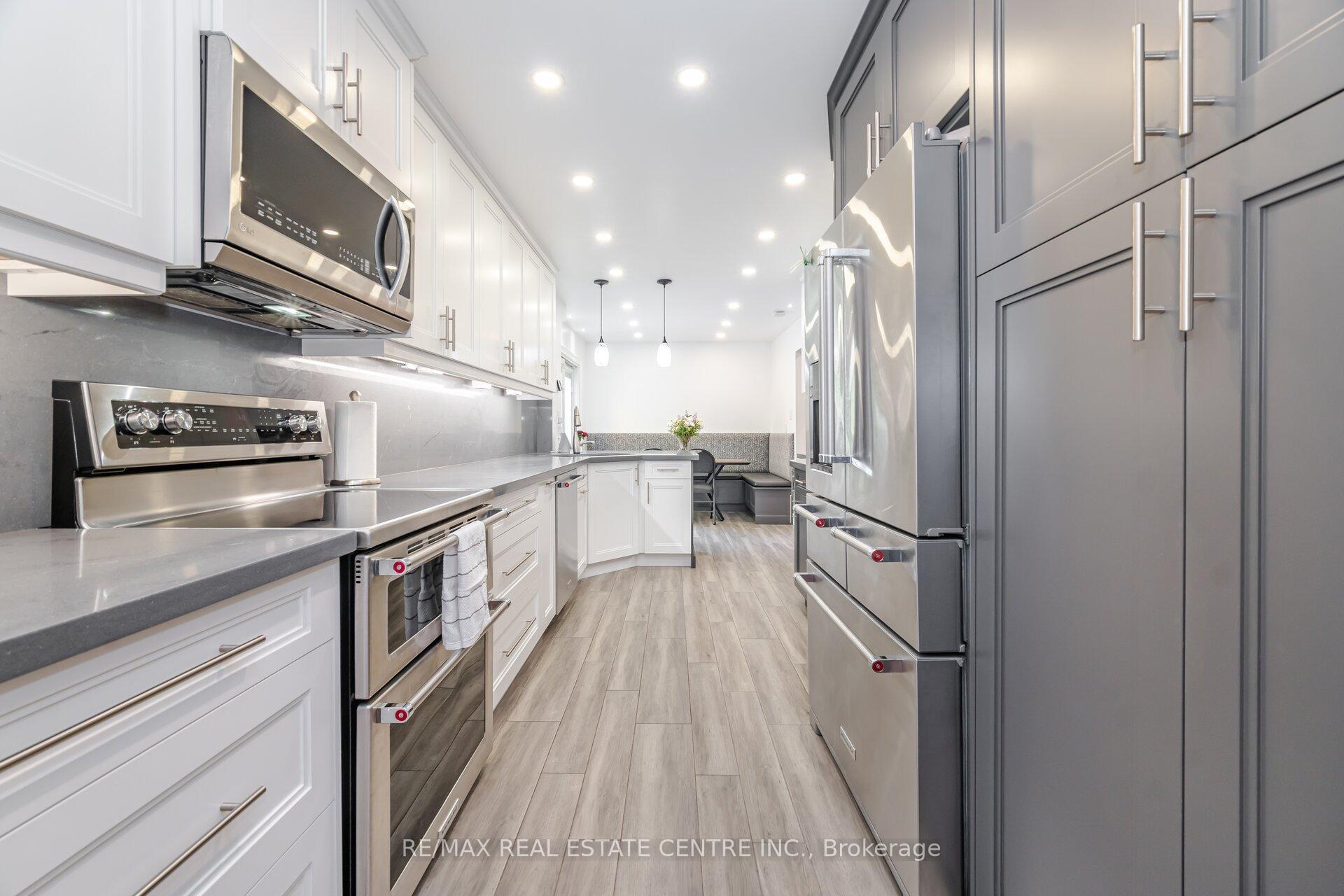 Photo 27 of 10 Bluebird Court, Brampton, Snelgrove — HOMEH