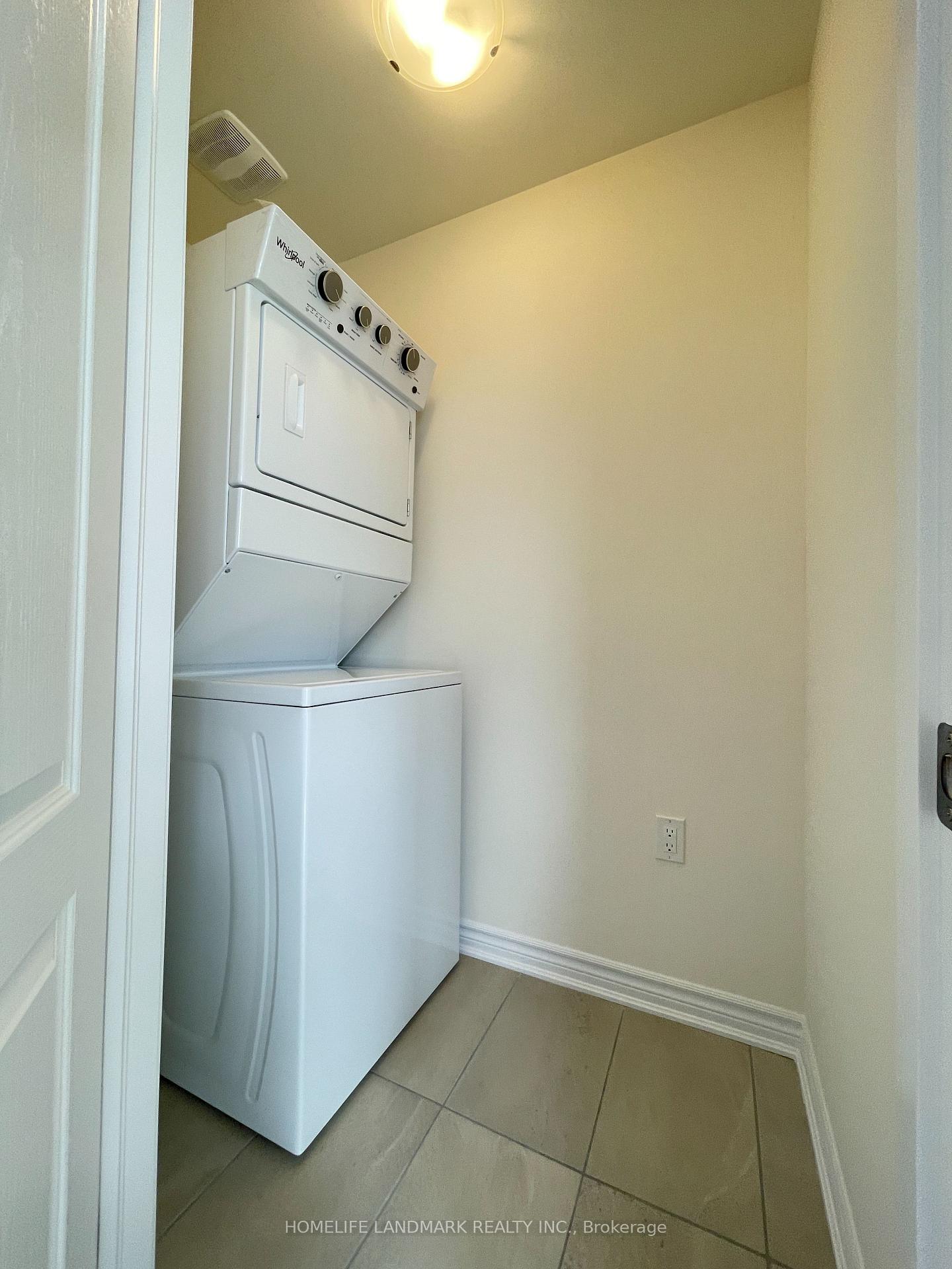 Photo 8 of 34 Lana Circle, Wasaga Beach — HOMEH