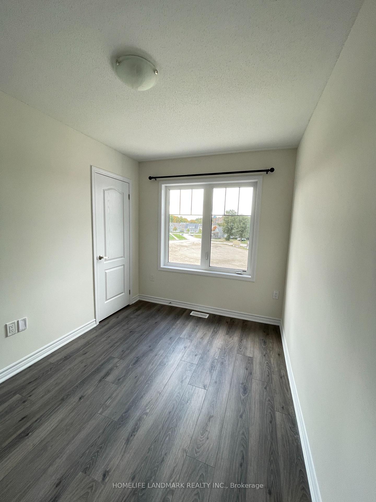 Photo 27 of 34 Lana Circle, Wasaga Beach — HOMEH