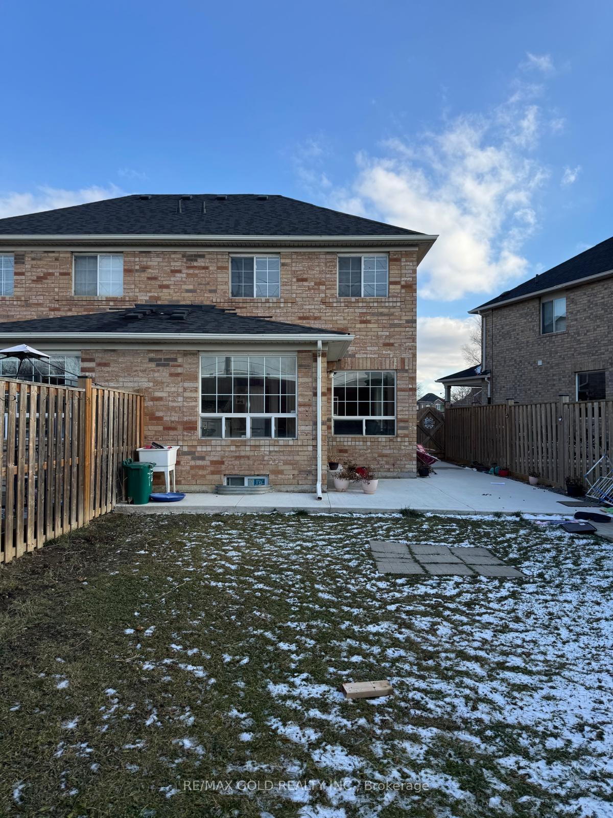 Photo 4 of 34 Lyric Road, Brampton, Gore Industrial North — HOMEH