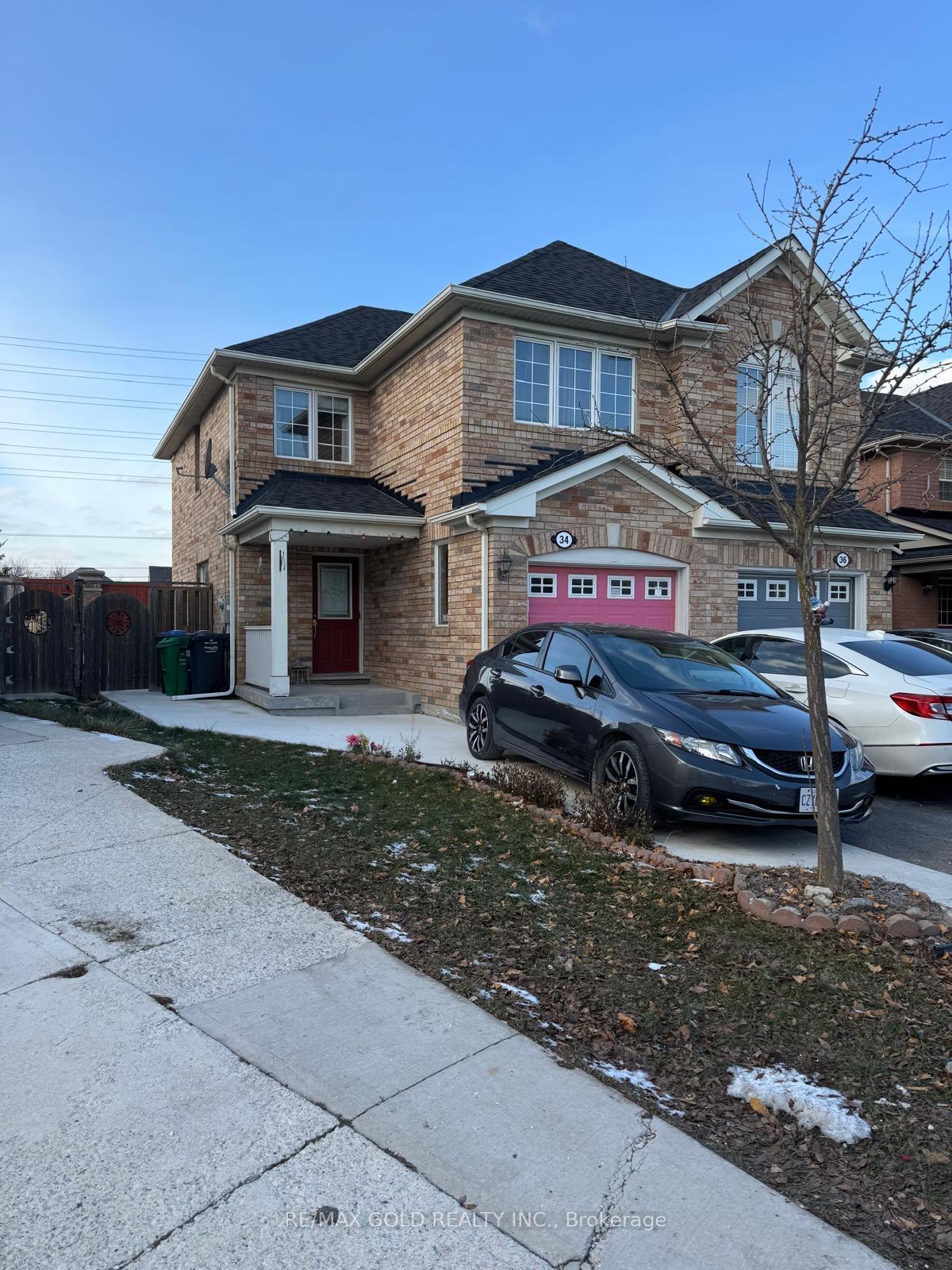 Photo 3 of 34 Lyric Road, Brampton, Gore Industrial North — HOMEH