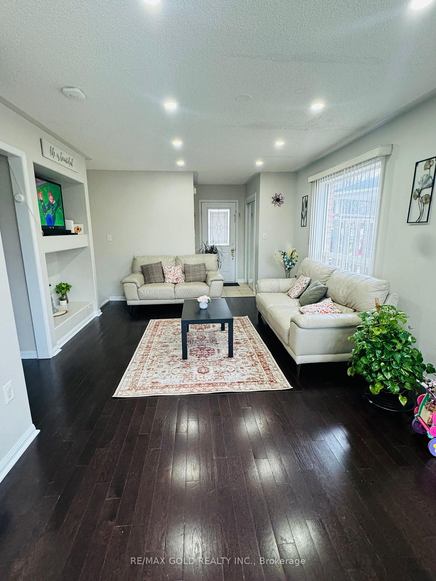 Photo 26 of 34 Lyric Road, Brampton, Gore Industrial North — HOMEH