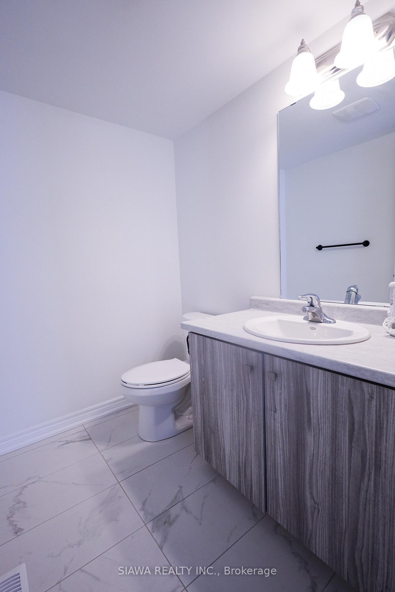 Photo 2 of 56 Dryden Lane, Hamilton, McQuesten — HOMEH