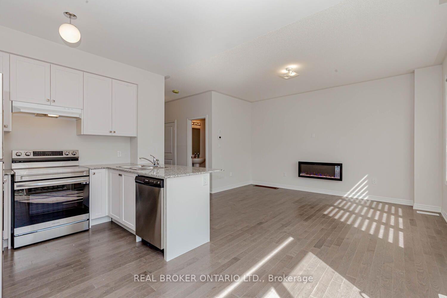 Photo 7 of 626 Anishinaabe Drive S, Shelburne — HOMEH