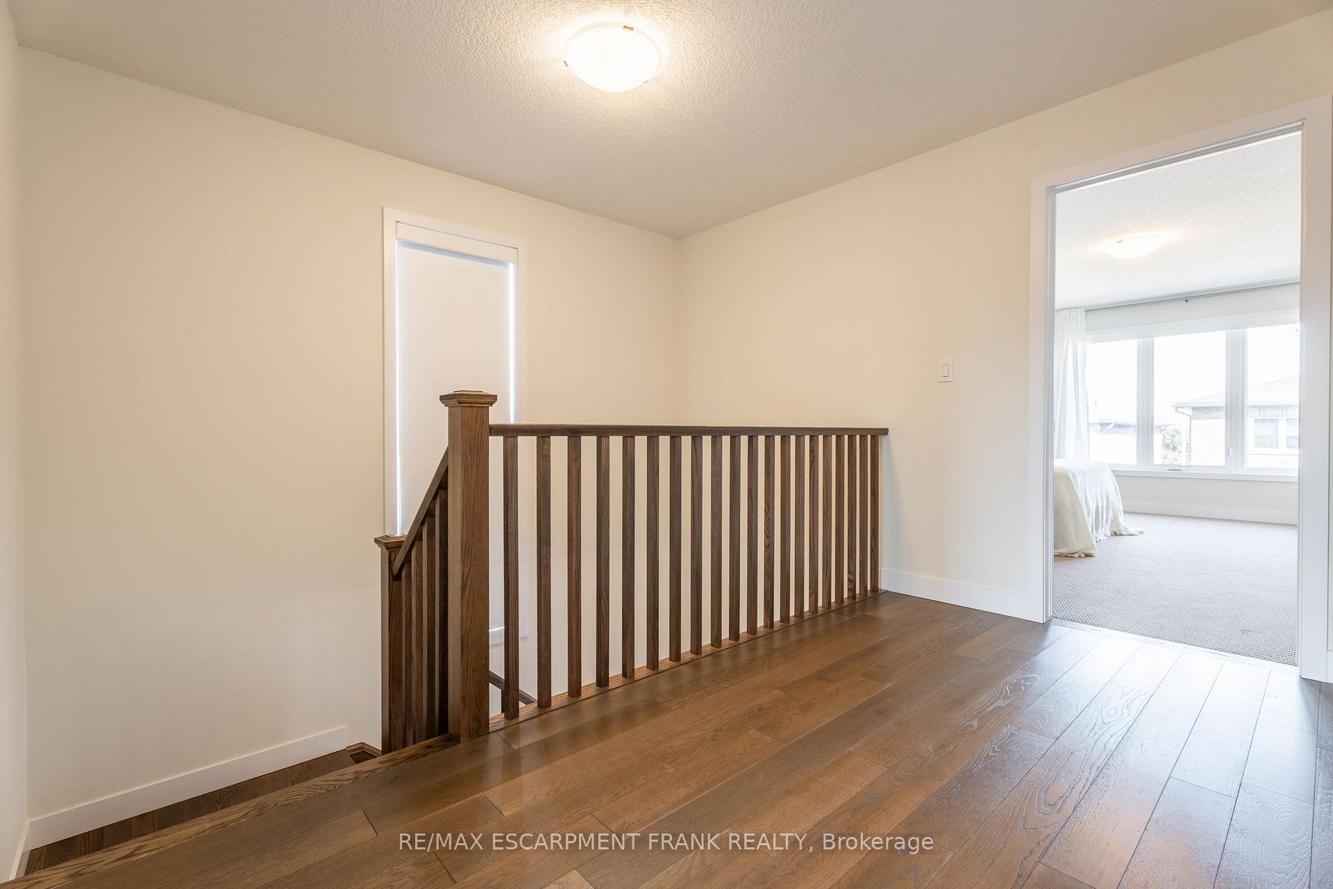 Photo 26 of 412 Klein Circle, Hamilton, Meadowlands — HOMEH