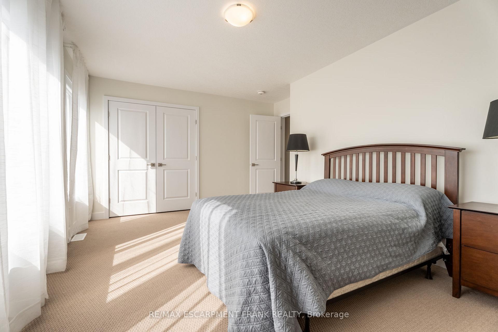 Photo 47 of 412 Klein Circle, Hamilton, Meadowlands — HOMEH
