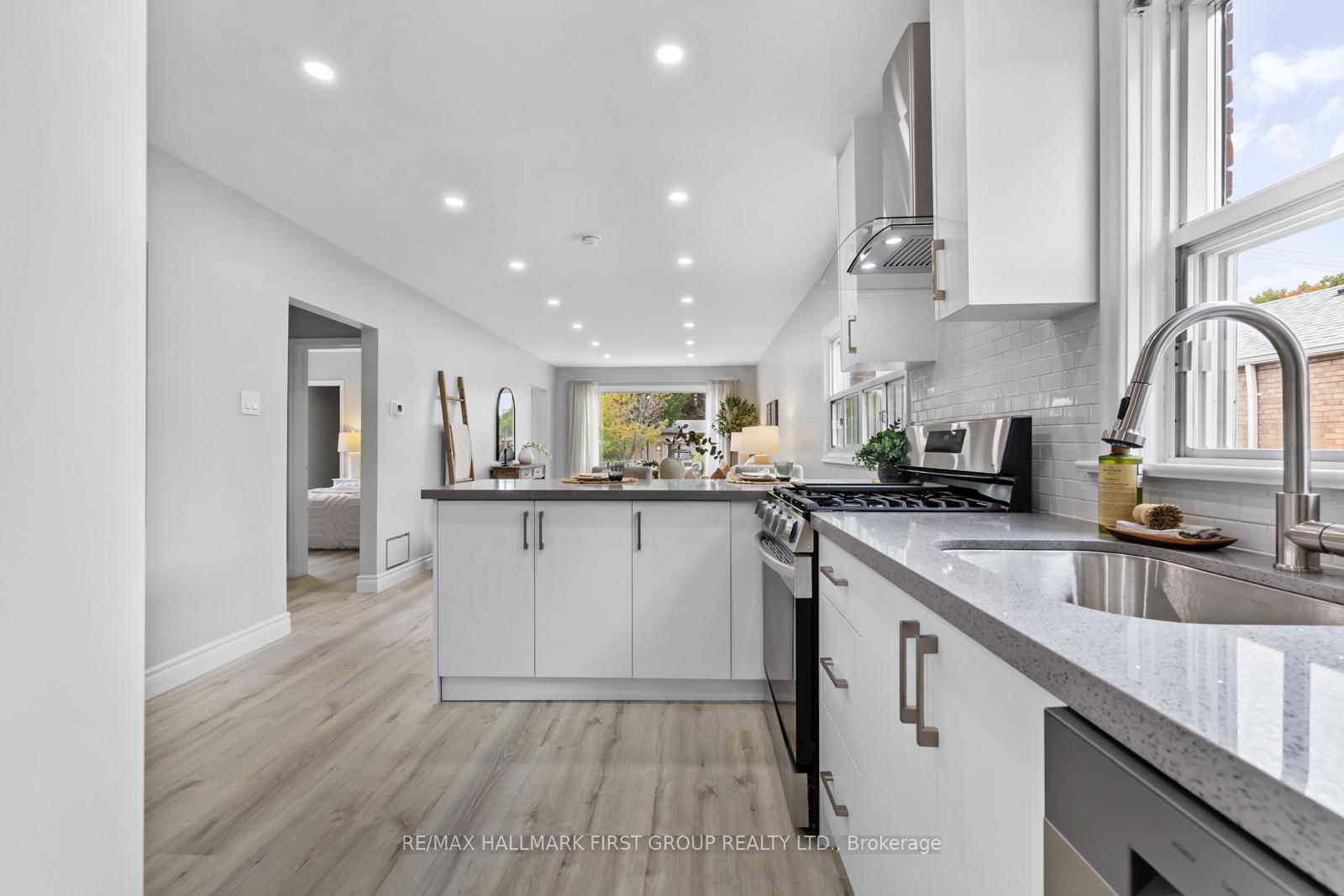 Photo 16 of 86 Marble Arch Crescent, Scarborough, Wexford-Maryvale — HOMEH