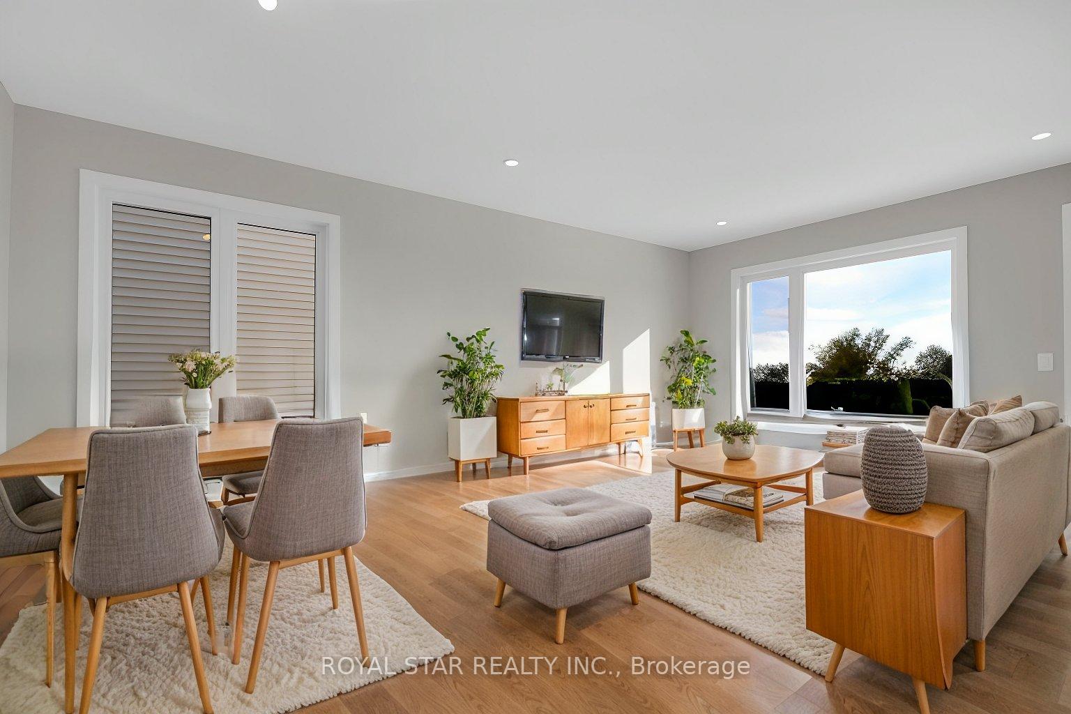Photo 3 of 200 Beebalm Crescent N, Ottawa, Barrhaven - Half Moon Bay — HOMEH