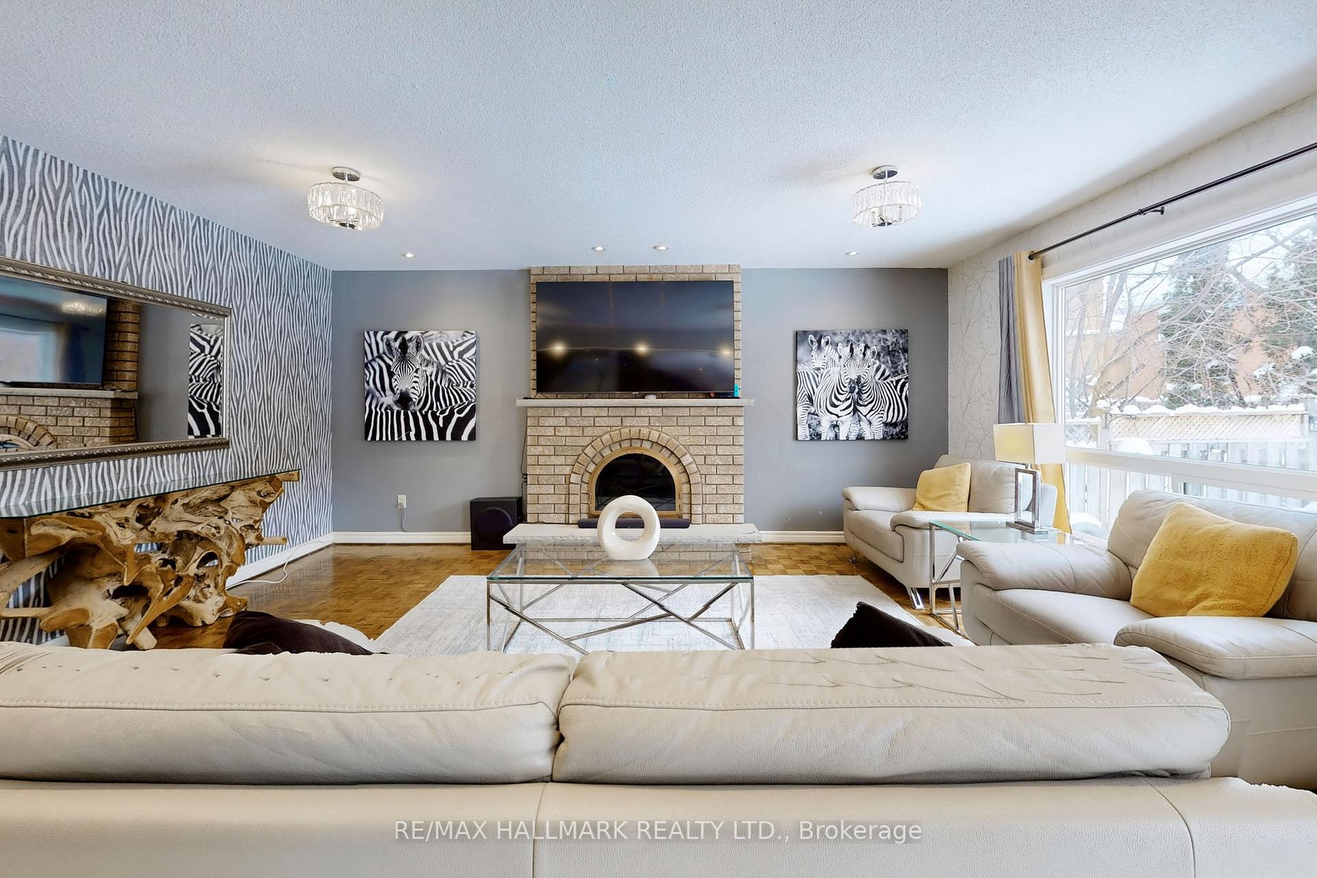Photo 15 of 152 Grenadier Crescent, Vaughan, Beverley Glen — HOMEH