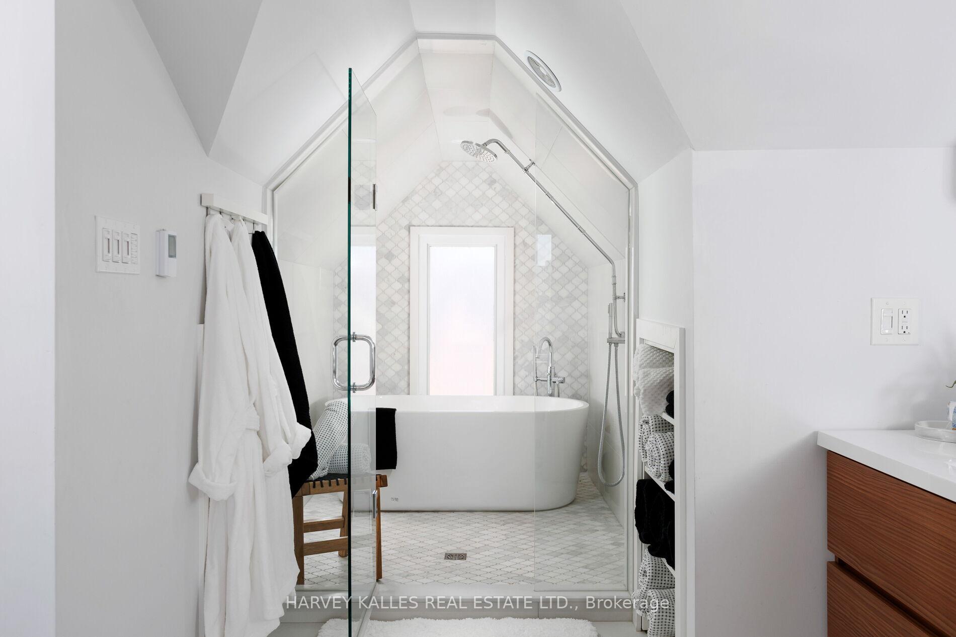 Photo 42 of 62 McGee Street, Toronto, South Riverdale — HOMEH