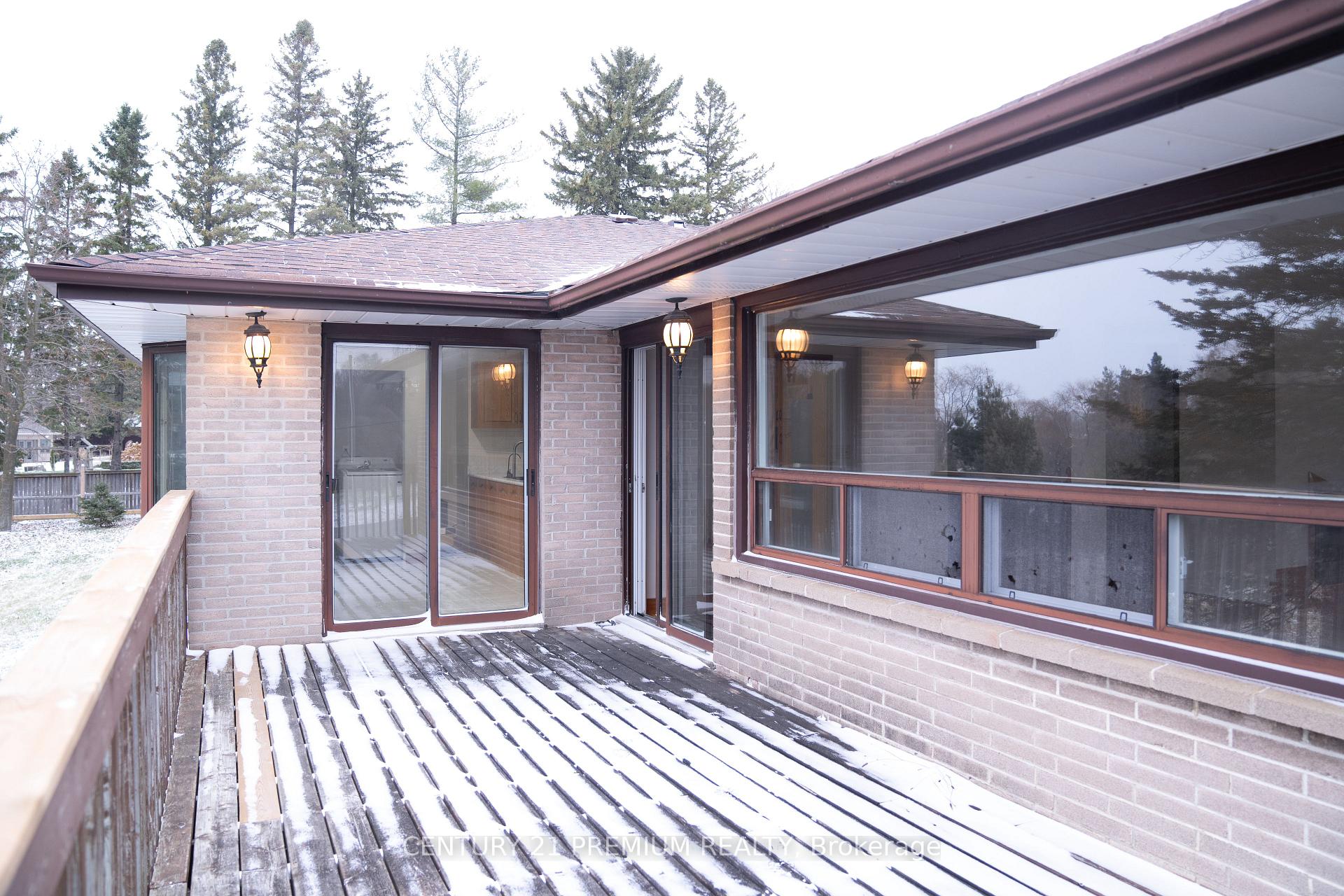 Photo 16 of Unit Upper, 10 Keewaydin Road, King, Nobleton — HOMEH