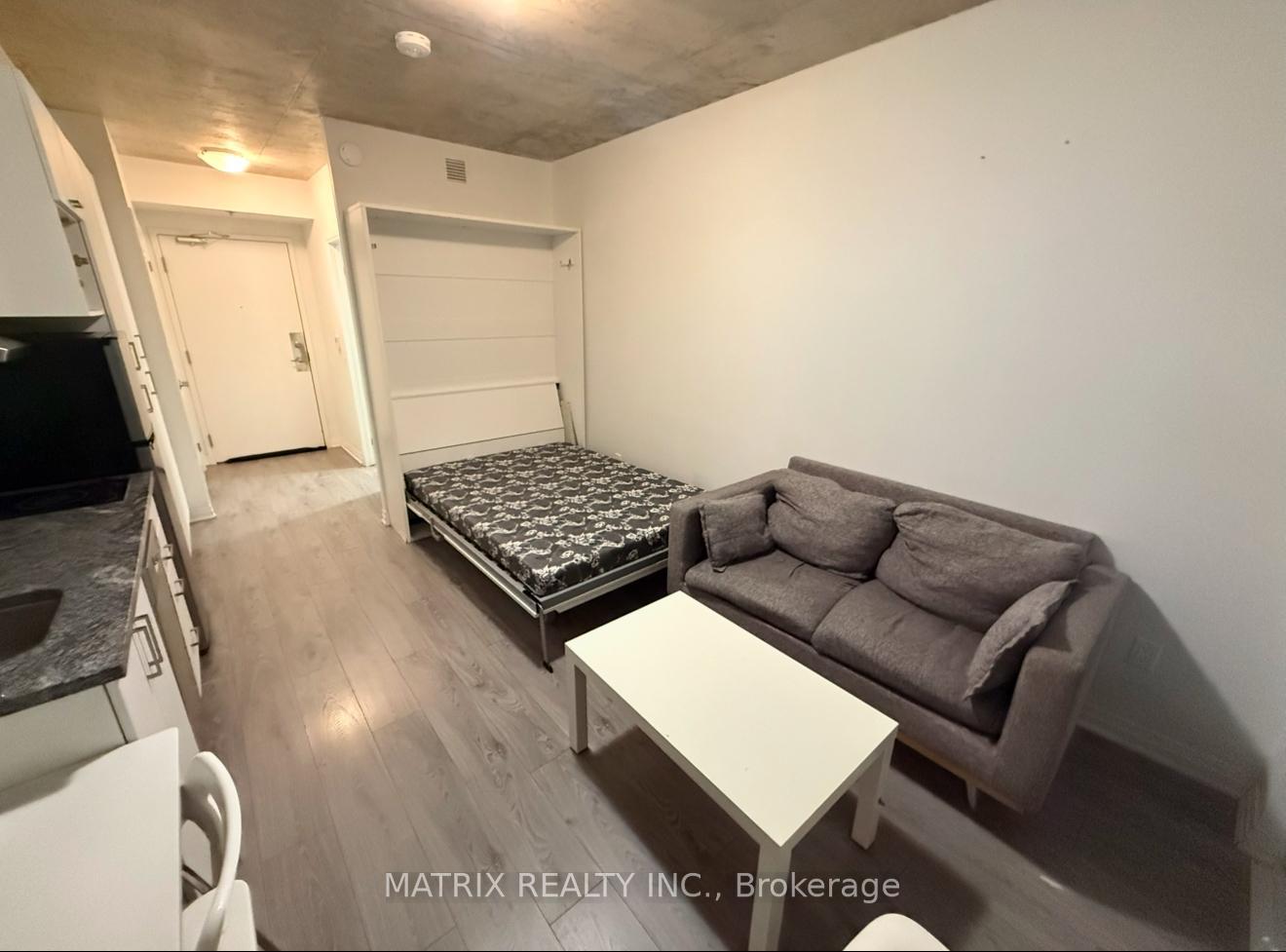 Photo 4 of Unit 403, 1900 Simcoe Street N, Oshawa, Samac — HOMEH