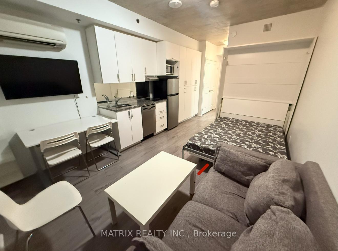 Photo 6 of Unit 403, 1900 Simcoe Street N, Oshawa, Samac — HOMEH