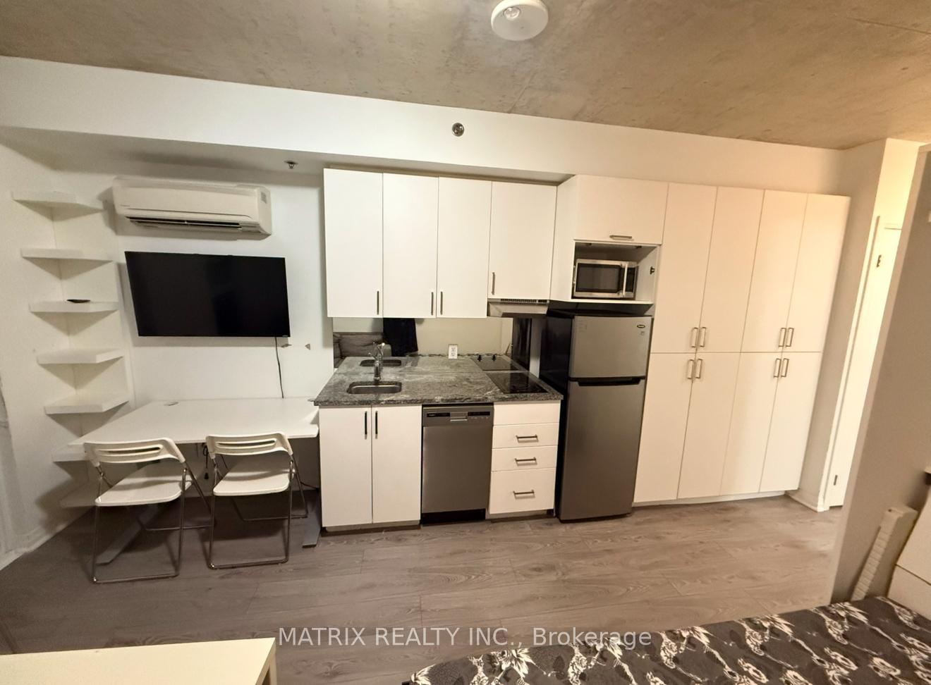 Photo 9 of Unit 403, 1900 Simcoe Street N, Oshawa, Samac — HOMEH